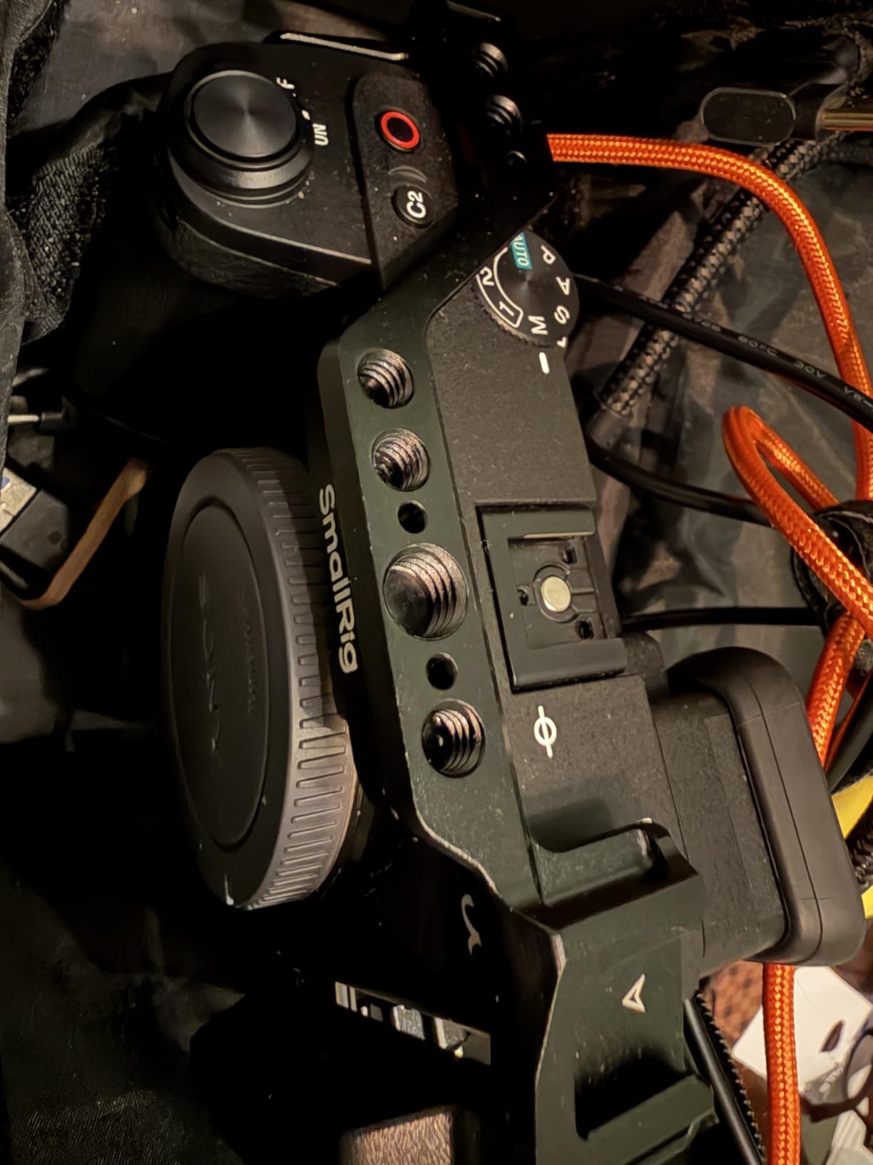 SmallRig Cage Kit for Sony A6700 with HDMI Cable Clamp, Built-in Quick Release Plate for Arca-Type, Film Movie Making Camera Video Cage with Shoe Mount, 1/4''-20 & 3/8''-16 Threaded Holes - 4336 customer photo 1