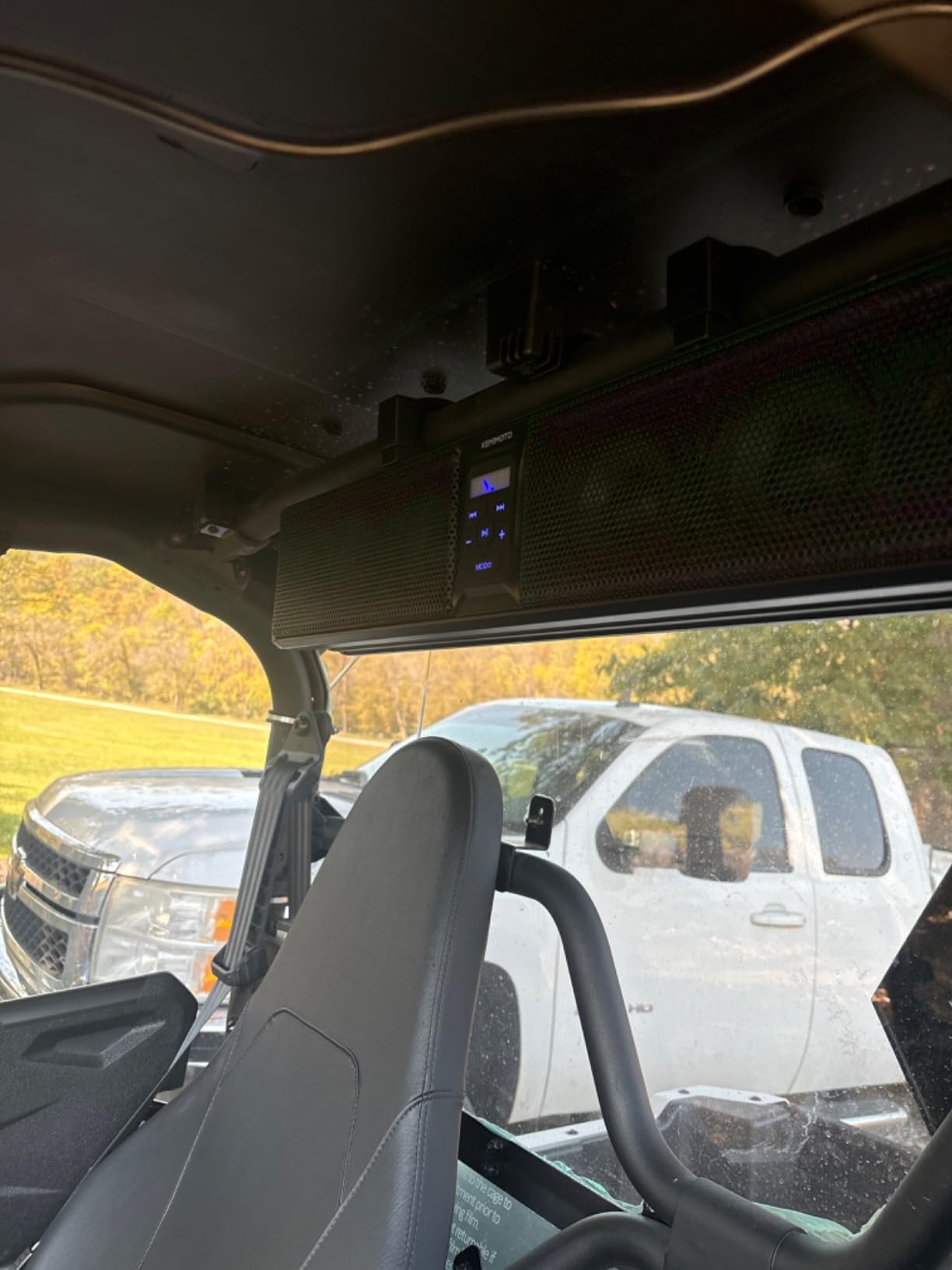 KEMIMOTO 6-Speaker Metal UTV Sound Bar Compatible with RZR Can-Am Golf ATV | 25-inch, IP65 Water Resistant, Fits 1.25-2 inch Roll Bar, Clear Audio SxS Soundbar customer photo 2