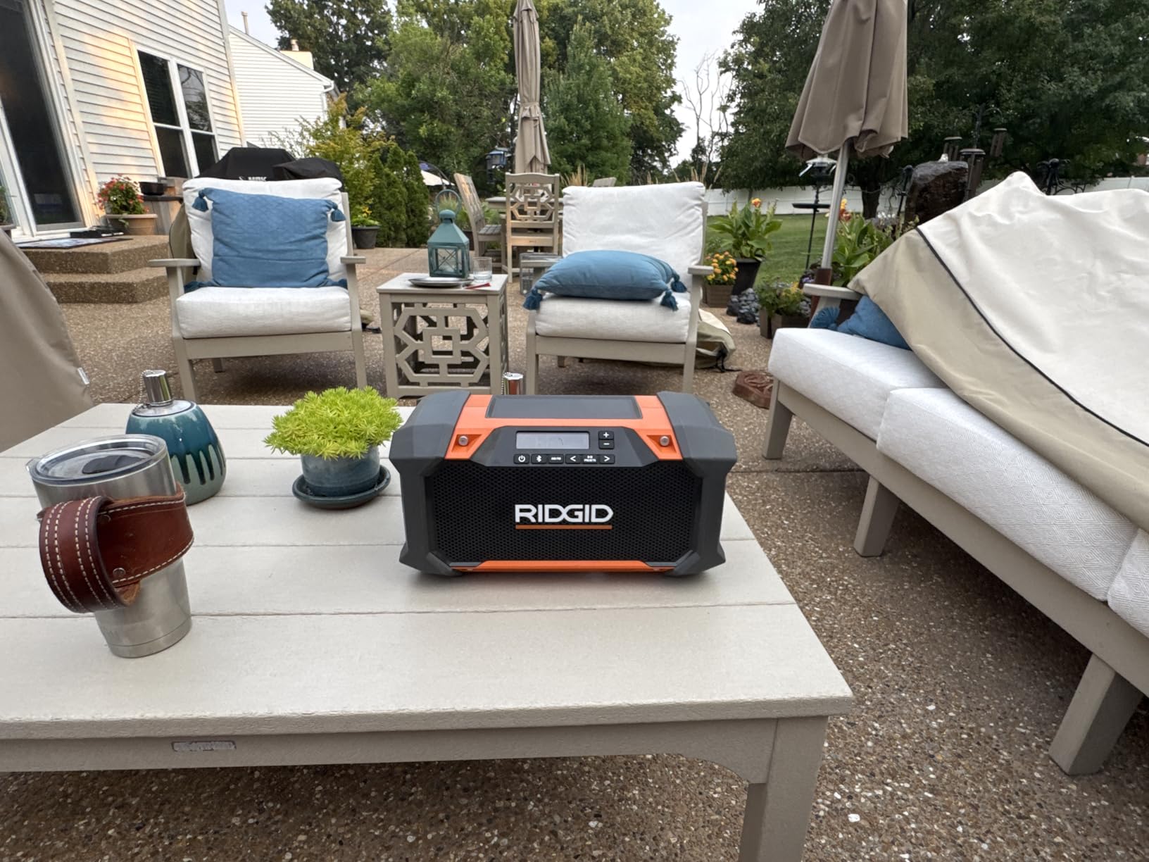 RIDGID 18V Hybrid JOBSITE Radio with Bluetooth Technology Tool ONLY R84089B customer photo 1