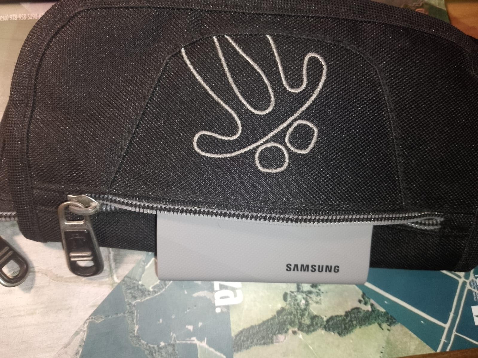 Samsung T9 Portable SSD 2TB, USB 3.2 Gen 2x2 External SSD, Up to 2,000 MB/s customer photo 2