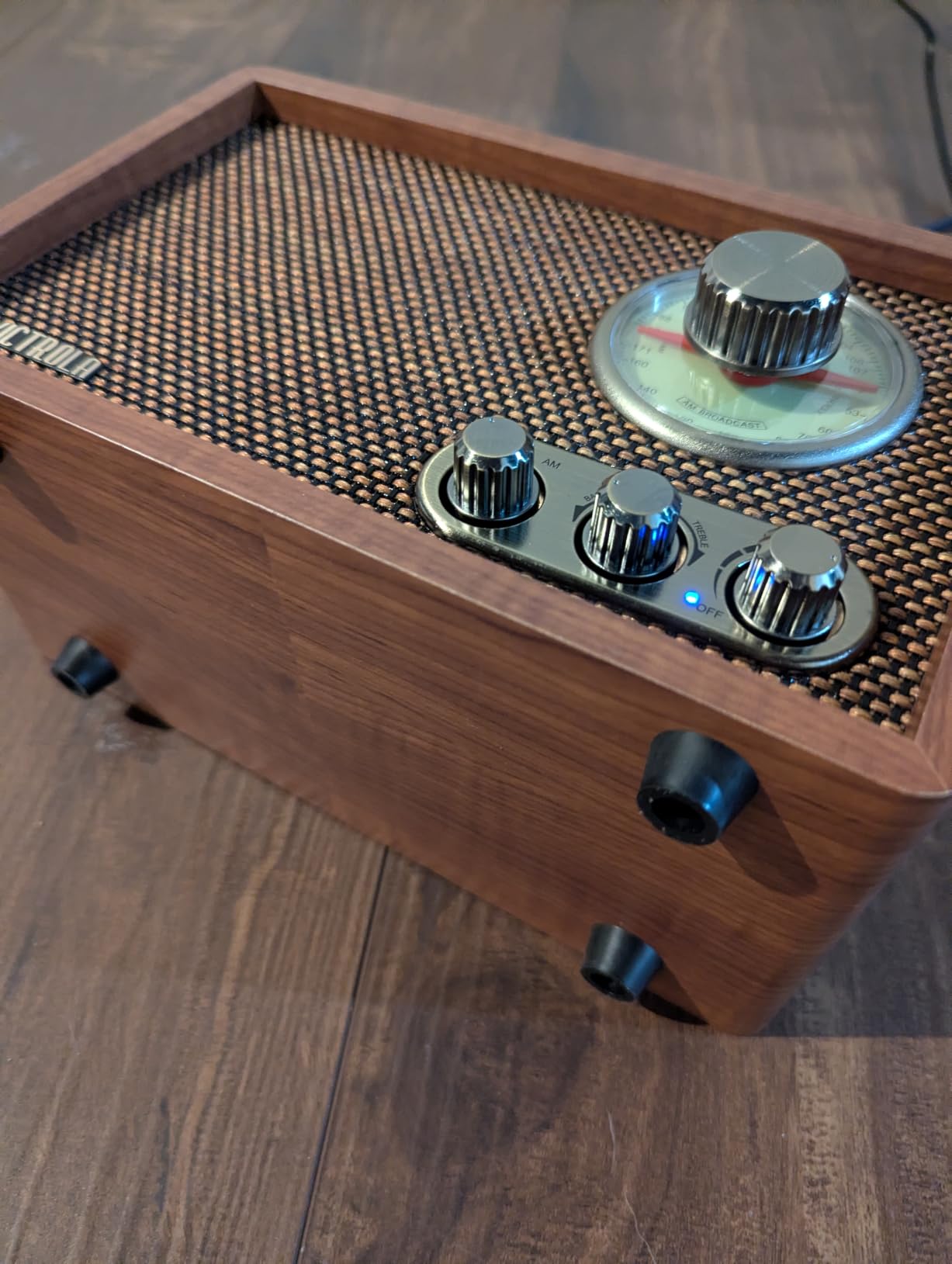 Victrola Willow - Retro Wood Bluetooth Radio, AM/FM - Natural | Compact wood tabletop radio, analog AM/FM rotary dial, Bluetooth streaming, built-in speakers, bass and treble controls customer photo 1