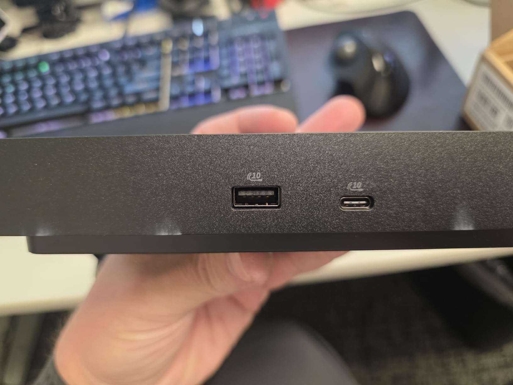 Dell WD22TB4 Thunderbolt 4 Dock, 130W Power Delivery, 4K Multi-Monitor customer photo 1