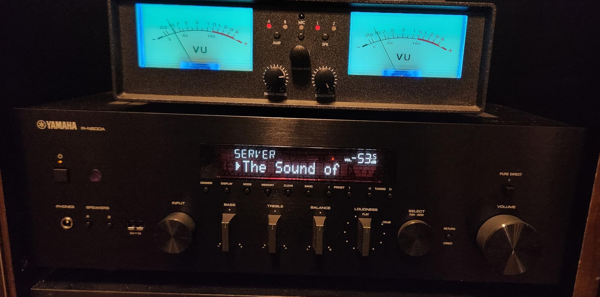 R-N600A Network Receiver with Streaming, Phono and Built-in DAC, Black customer photo 1