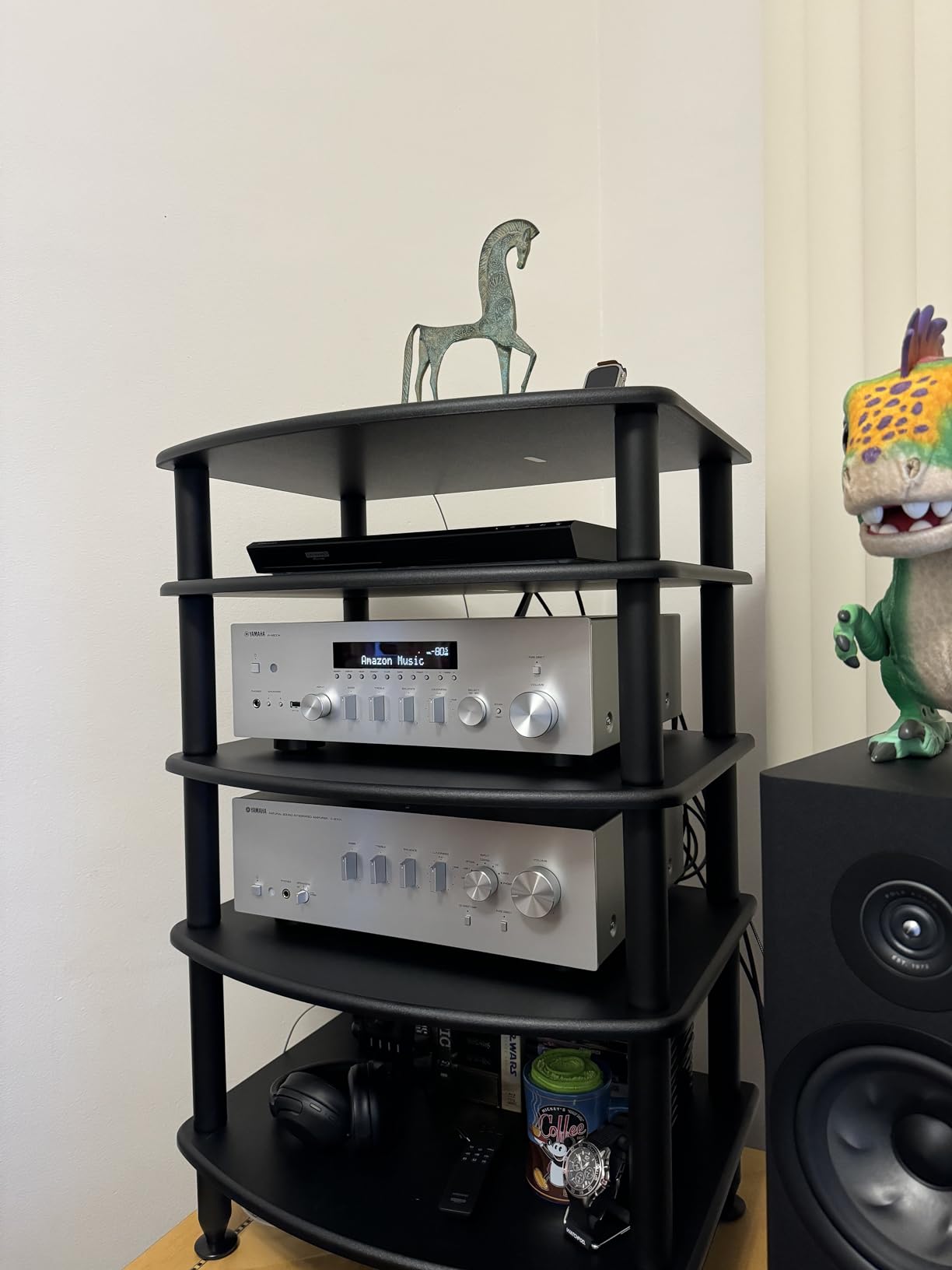 R-N600A Network Receiver with Streaming, Phono and Built-in DAC, Black customer photo 2