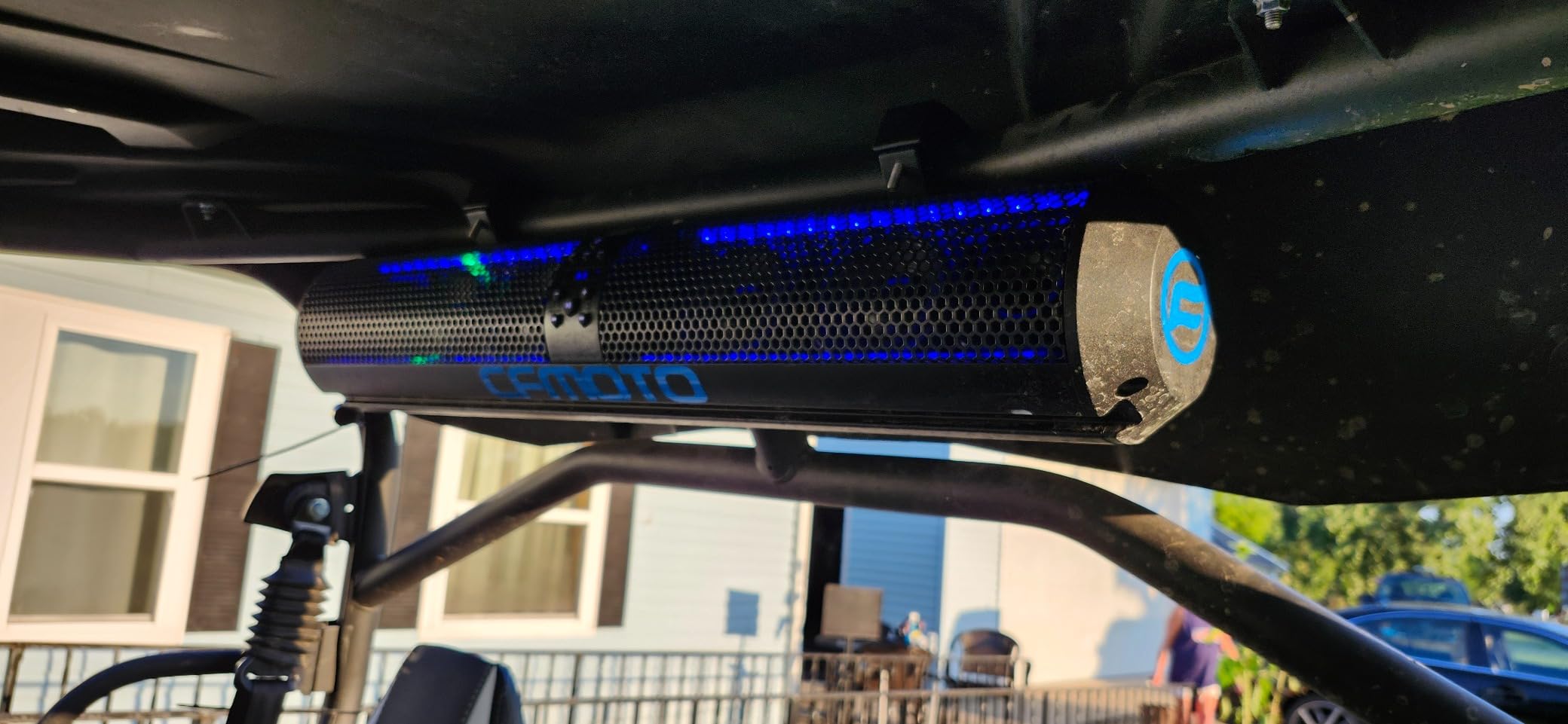 KEMIMOTO UTV Sound Bar 28 Inch Compatible with Polaris RZR Can-Am X3 CFMOTO | 6 Speaker, 4X Subwoofers, 2X Tweeters, Dynamic RGB Modes, Wireless Audio Streaming, App Control, Fits 1.56