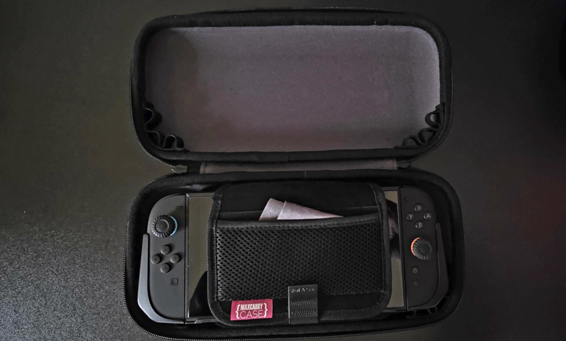 Skull & Co. MaxCarry Hard Carrying Case for Steam Deck, ROG Ally & other Gaming Handhelds-Black customer photo 1