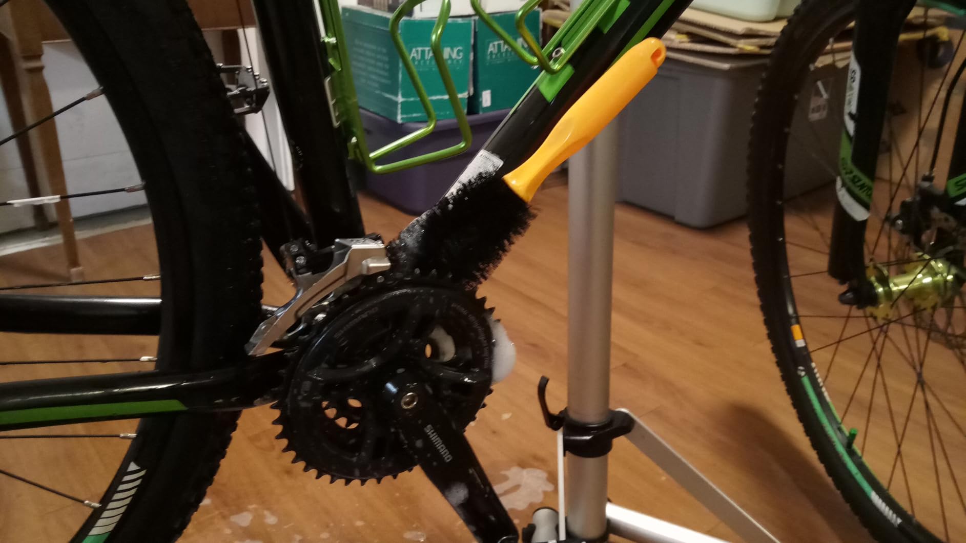 focopot Bike Chain Cleaner Kit with Bike Chain Degreaser, Scrubber, Lube | 8 Piece Bike Cleaning Kit customer photo 1