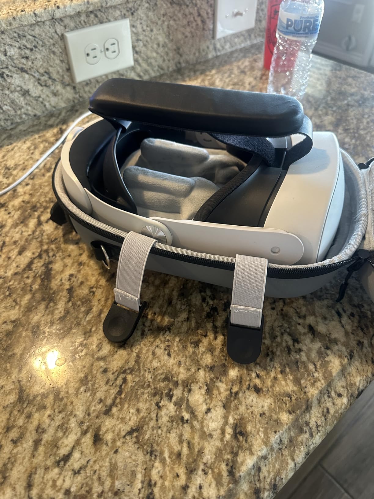 10000mAh Battery Head Strap for Meta Quest 3/3S - Elite Strap with Battery Pack Accessories Fast Charger to Extend Quest 3/3S 2-4H Playtime - Battery VR Headset Strap Enhanced Support and Comfort customer photo 1