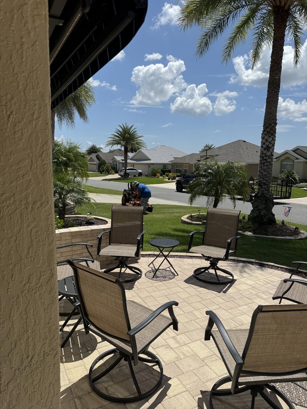 aosu Security Cameras Outdoor Wireless, 4 Cam-Kit, No Subscription Required, Solar-Powered, Home Security Cameras System with 360 Pan & Tilt, Auto Tracking, 2K Color Night Vision, Easy Setup customer photo 1