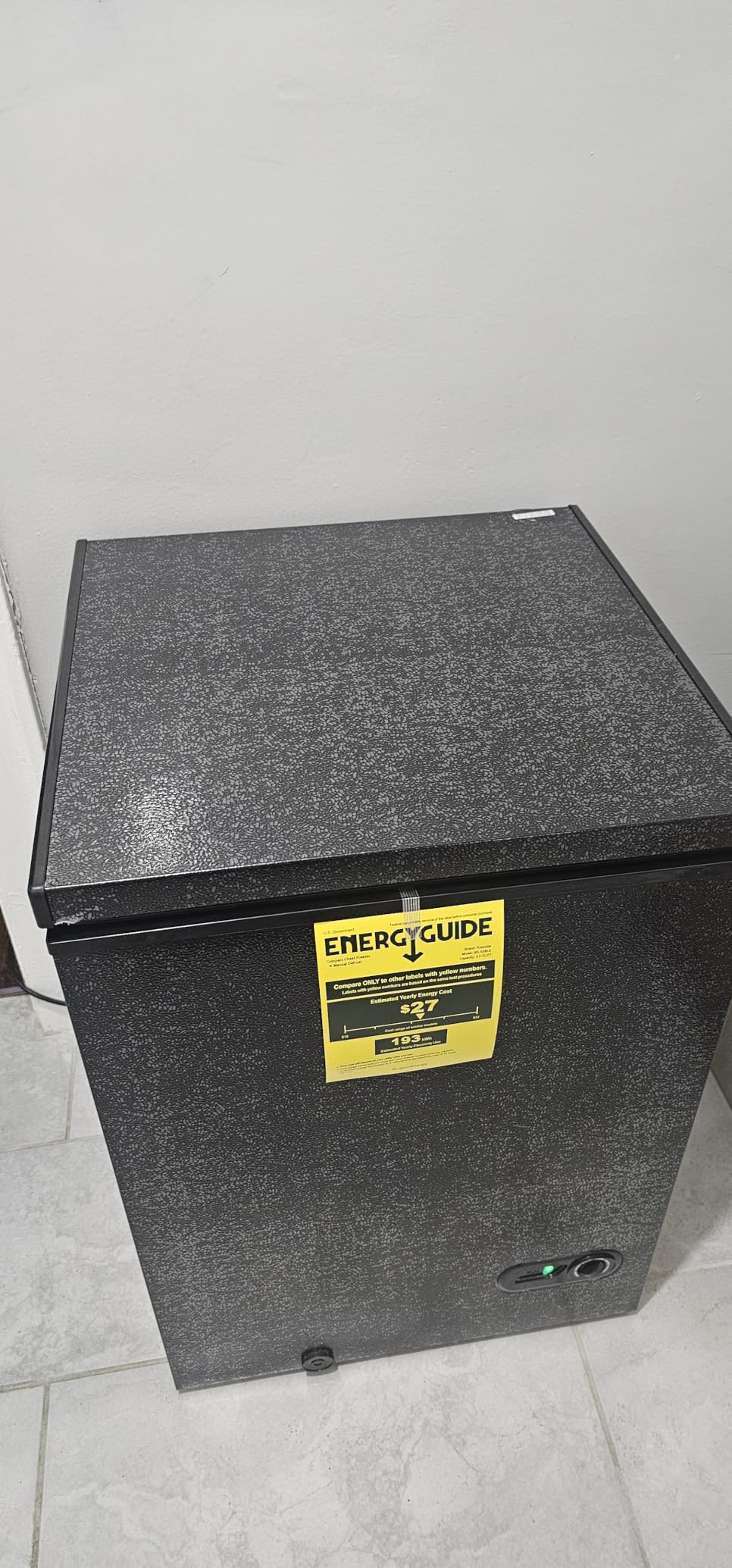 Kismile 3.2 Cubic Feet Chest Freezer, Small Deep Freezer for Home, Black customer photo 1