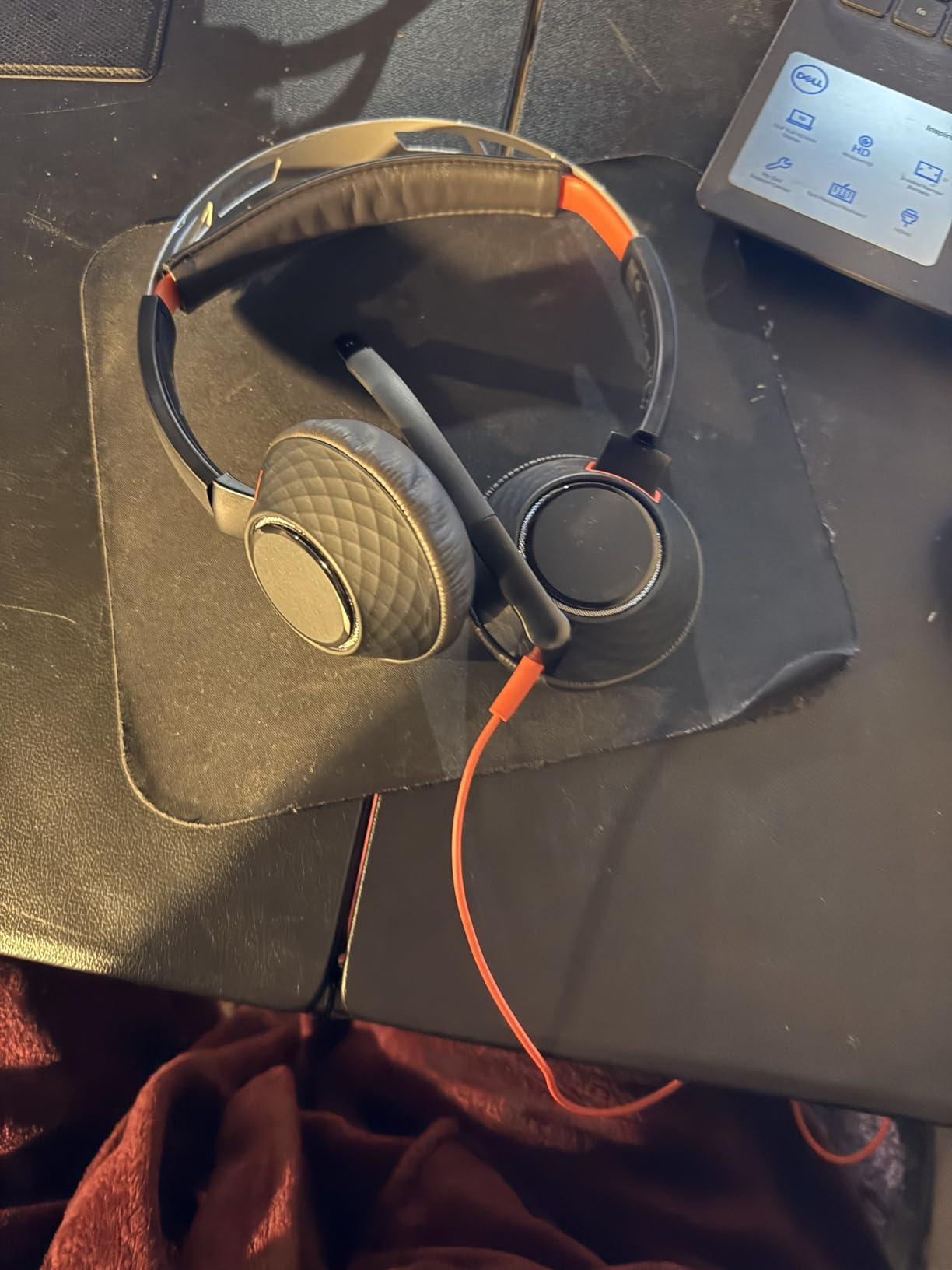 Poly Blackwire 5220 Wired Headset - Flexible Boom Mic - Noise Cancelling Headphones with Mic - USB-C, USB-A, 3.5mm - Ergonomic Over-Ear Design - Works with Microsoft Teams, Zoom - Work from Home customer photo 2