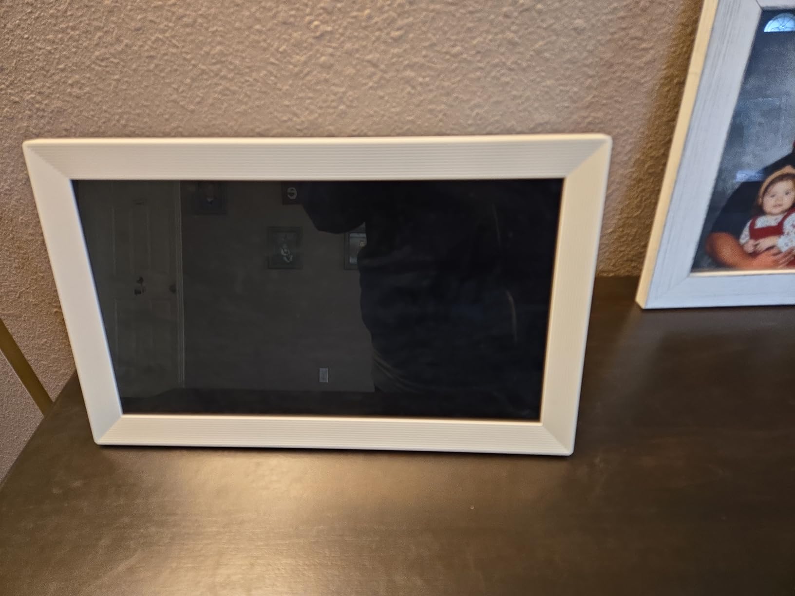 Digital Picture Frame, Frameo 15.6'' Digital Photo Frame WiFi Large Display | 1920*1080 IPS FHD Touch Screen, Wall-Mountable, Electronic Photo Frame Slideshow, Share Video, Birthday Gifts for Mom, Women customer photo 2