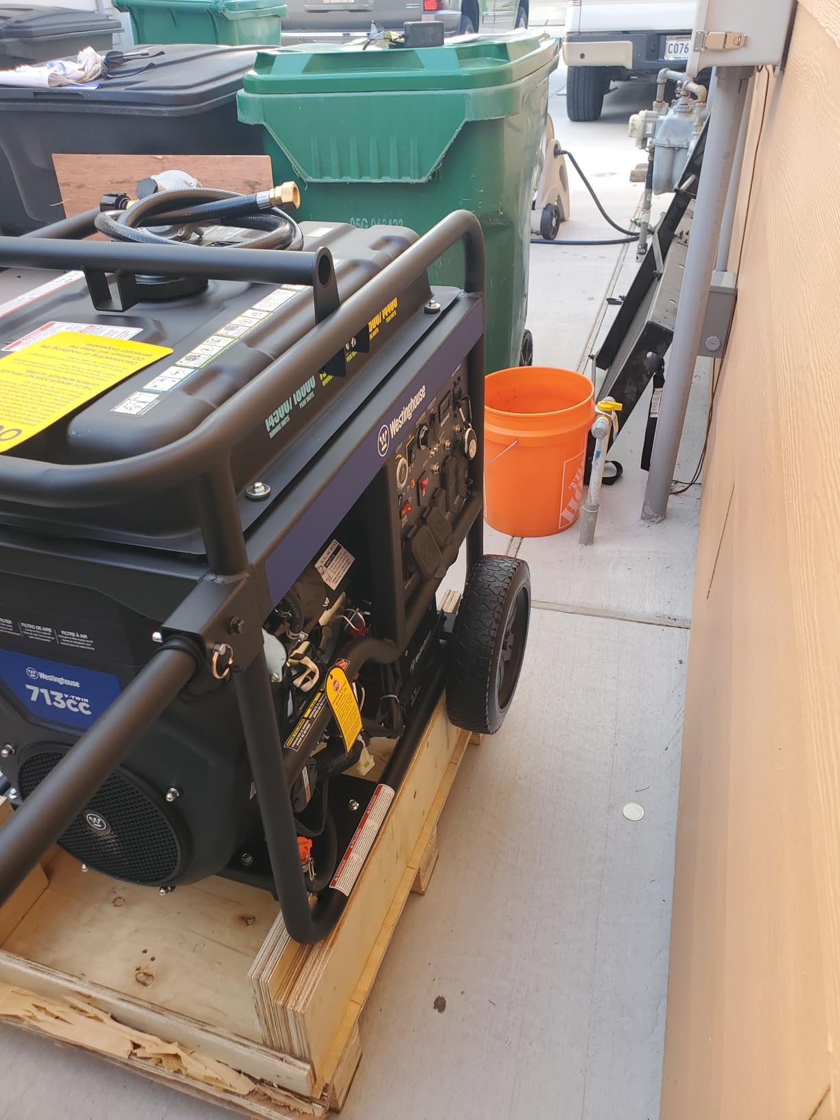 Westinghouse 18000 Peak Watt Tri-Fuel Home Backup Portable Generator, Remote Electric Start, Transfer Switch Ready, Gas, Propane, and Natural Gas Powered, CO Sensor customer photo 2