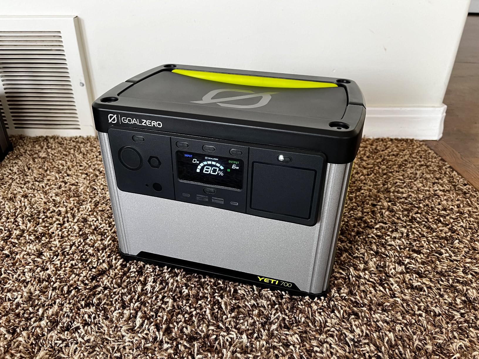Goal Zero Yeti Portable Power Station, Yeti 700, 677 Watt Hour LiFePO4 Battery, Water Resistant & Dustproof Solar Generator for Outdoors, Camping, Tailgating, & Home, Clean Renewable Off-Grid Power customer photo 1