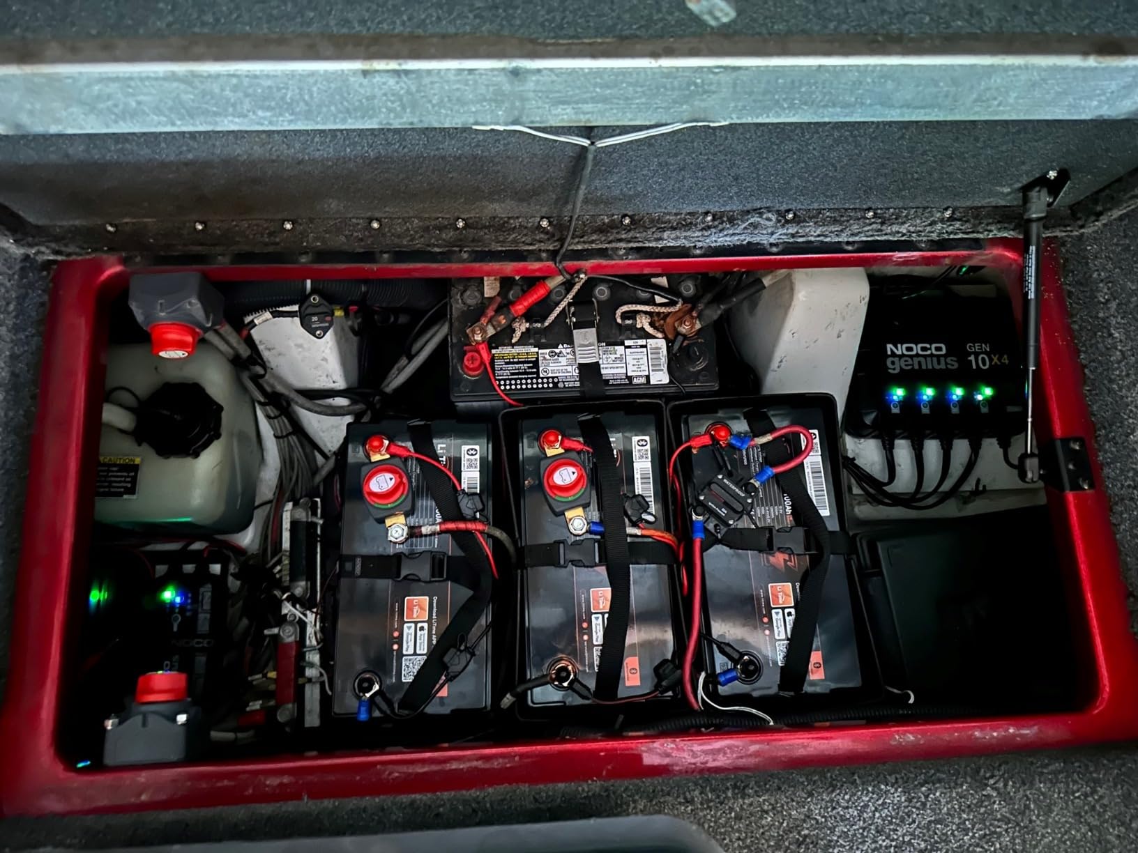 Litime 12V 100Ah Trolling Motor LiFePO4 Battery for Marine, Boat, RV, Yacht | Group 31, 100A BMS, Max. 15000 Cycles, Low Temp Protection, IP65 Waterproof, Max 4P4S, 1280Wh Energy, EV-Grade Cells customer photo 1