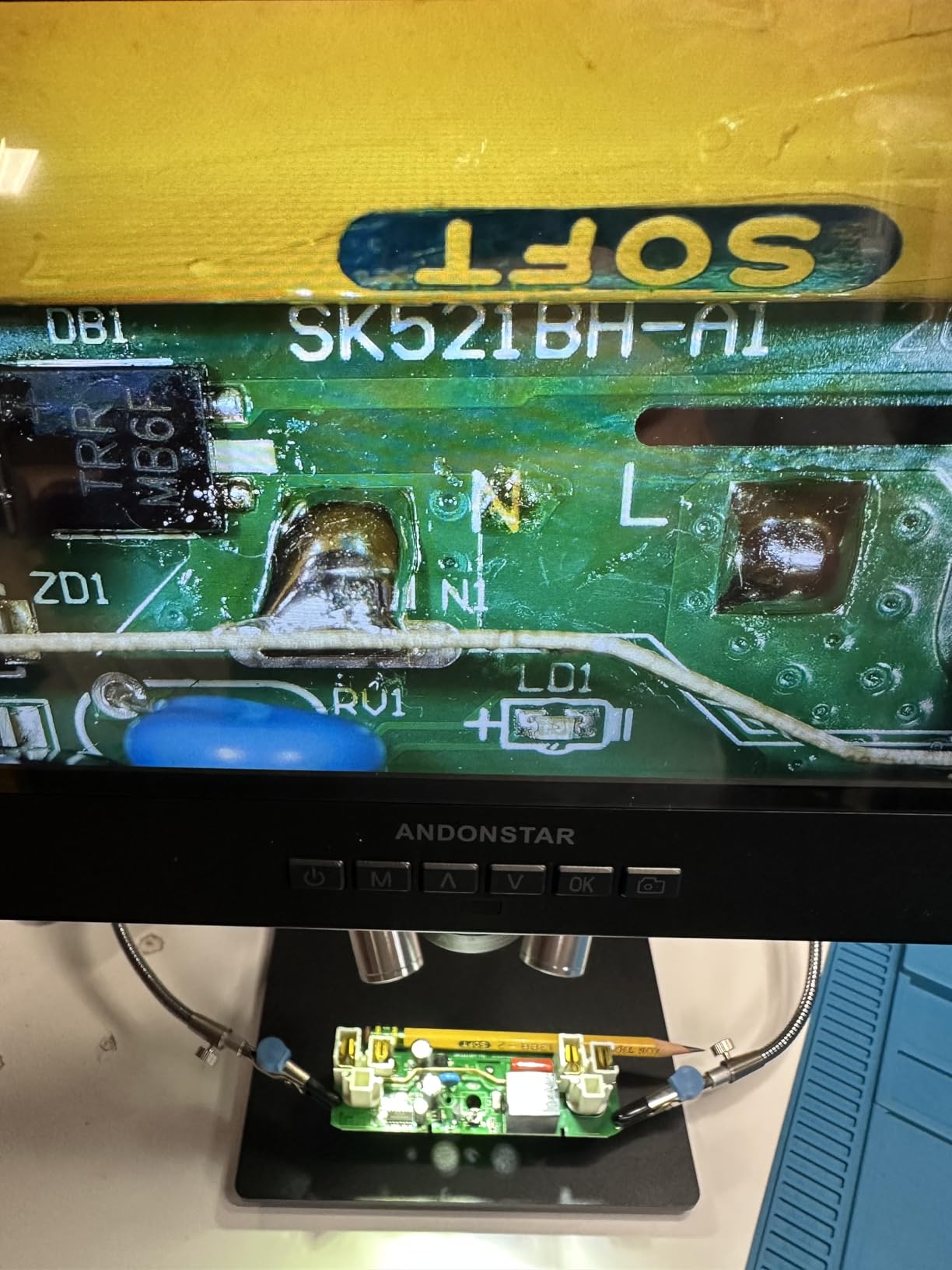 Andonstar AD249S-M Plus 3 Lens 2160P 10.1'' HDMI Digital Microscope 2000x | Soldering Microscope for Electronics Repair, Soldering Station with Helping Hands, Tool Holder, Anti-Static Mat, 32GB Card customer photo 2