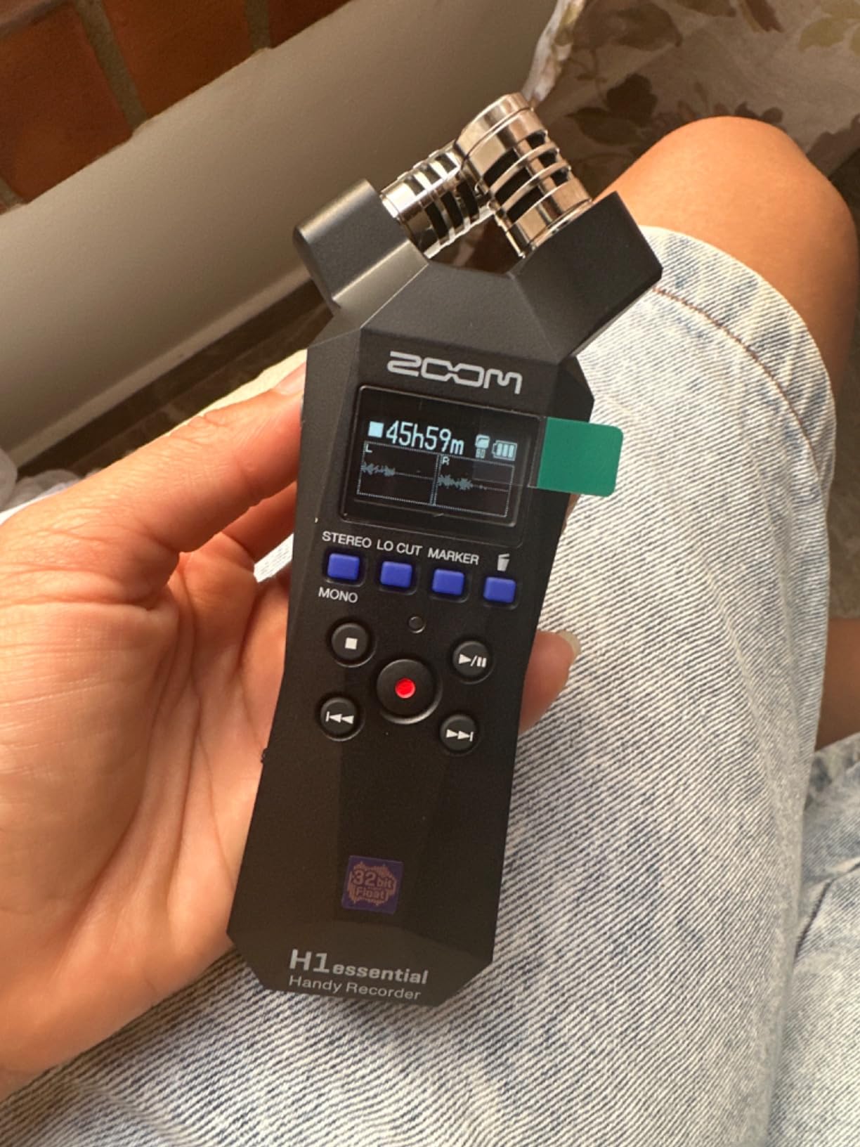 Zoom H1 Essential Handheld Recorder for Musicians, Podcasters & Filmmakers with Stereo Microphones, 32-Bit Float, USB Microphone Mode | 32-Bit Float Wav, USB-C Mic Mode, SD Card Recording, USB or 2×aa Power customer photo 1