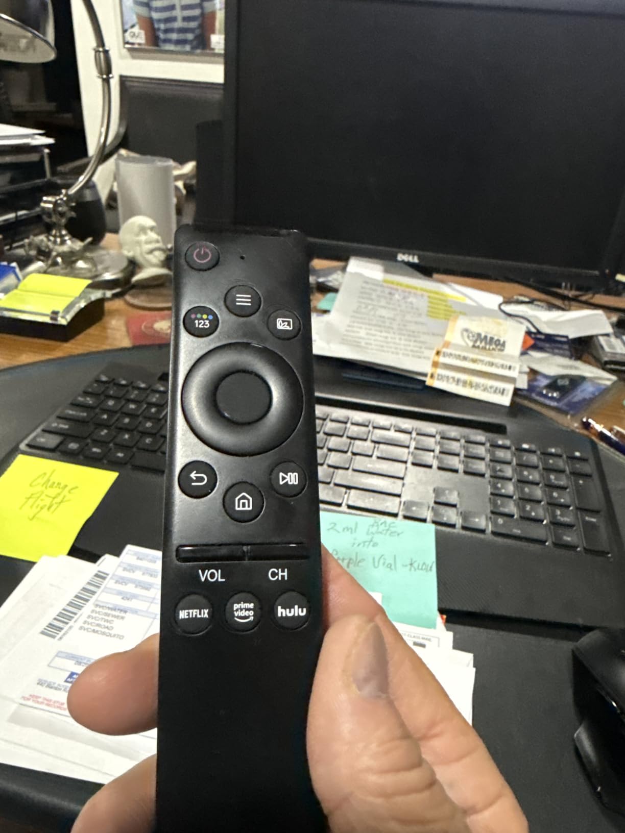 【Pack of 2】 Universal for All Samsung Smart TV Remote Control, Replacement Compatible for All Samsung Smart TV customer photo 1