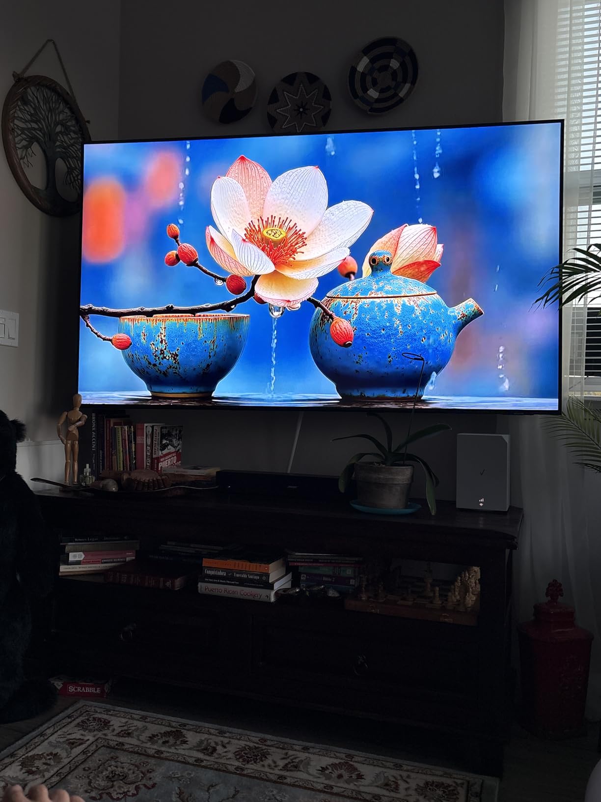 75-Inch Class QLED 4K Q60D Series Quantum HDR Smart TV w/Object Tracking Sound Lite, Motion Xcelerator, Slim Design, Gaming Hub, Alexa Built-in (QN75Q60D, 2024 Model) customer photo 2