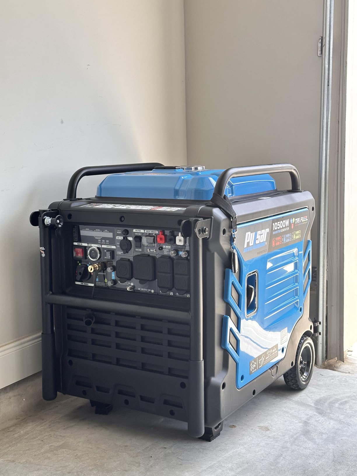 Pulsar PGD105TiSCO Tri Fuel Inverter Generator, 10500-Watt Tri Fuel Gasoline Propane Natural Gas Portable 50A Generator with Remote Start, CARB Compliant customer photo 1