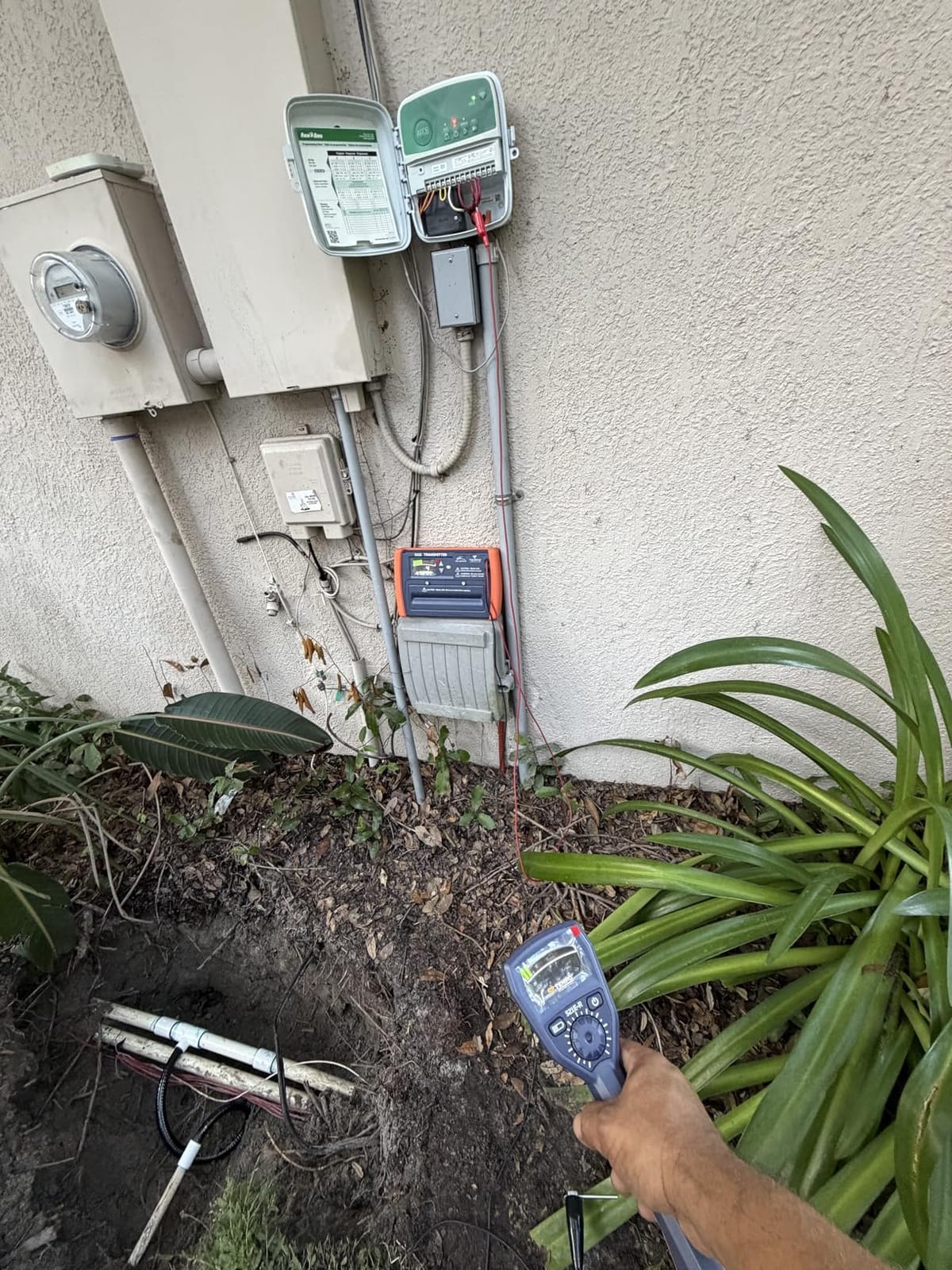 TEMPO Communications 521E Wire and Sprinkler Valve Locator Tool, Irrigation Underground Wire Locator, Buried Wire Locator customer photo 2
