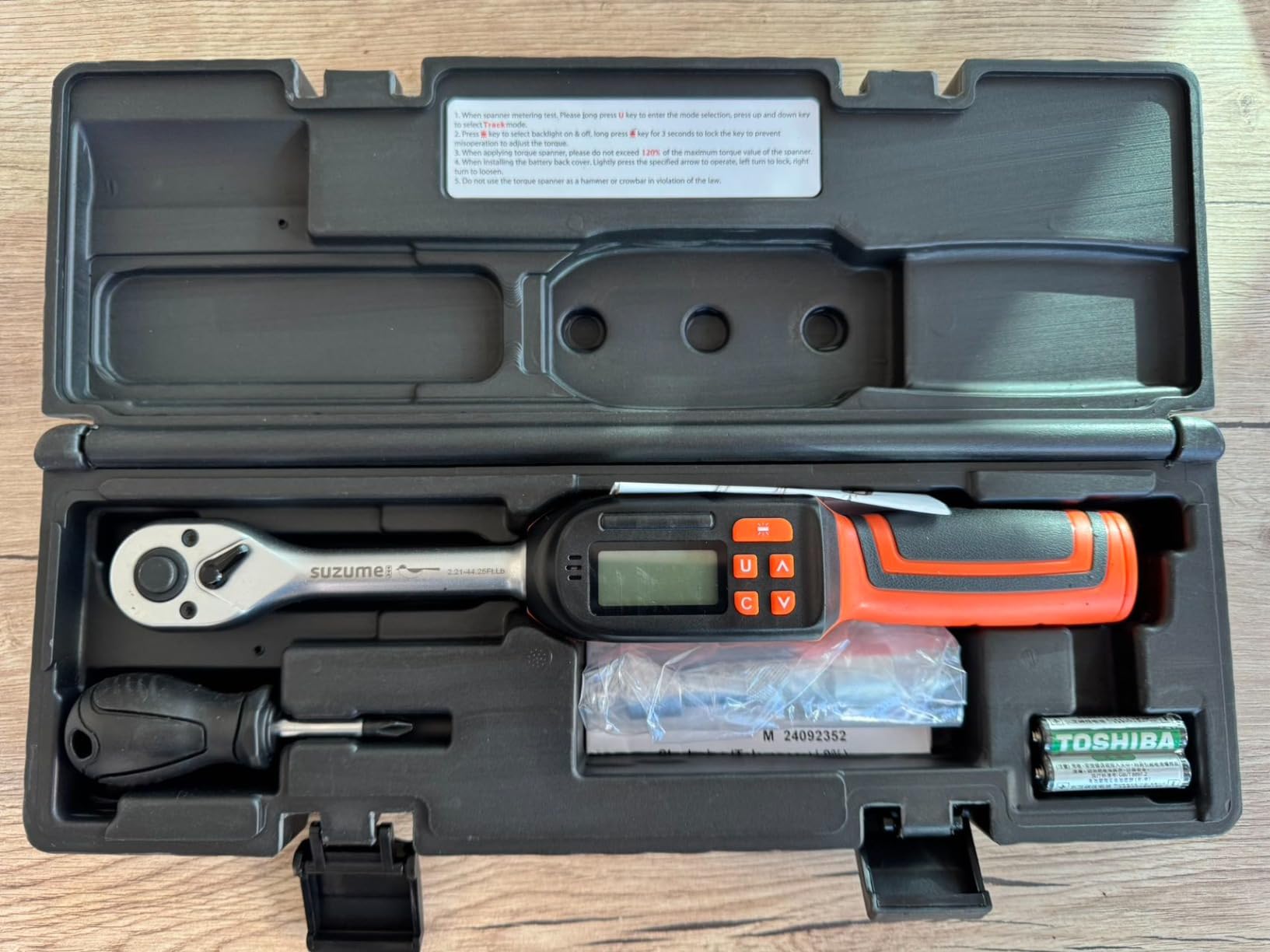 SUZUME Digital Torque Wrench 3/8 Drive (5.02-99.57 Ft. Lb / 6.8-135 N.m) | +/-2% Accuracy, Buzzer and LED Alert, Electric Display, Peak & Track, Foot / Inch Pound, Automotive, Car, Moto, Spark Plug, Engine, Bike customer photo 1