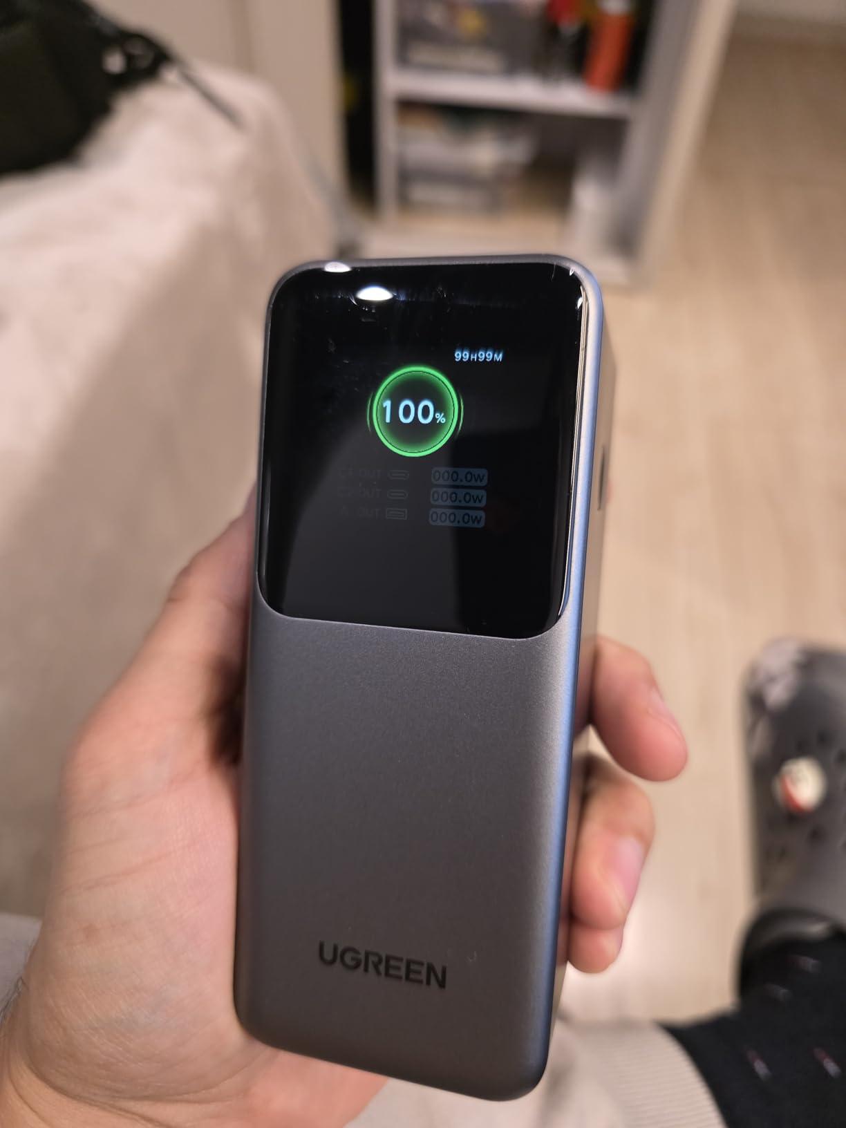 UGREEN Nexode Power Bank 20000mAh 130W Portable Charger 72Wh PD Fast Charging 3-Port USB C Battery Pack with TFT Smart Display for MacBook/iPad/iPhone 17/16/Samsung S26 and More customer photo 2