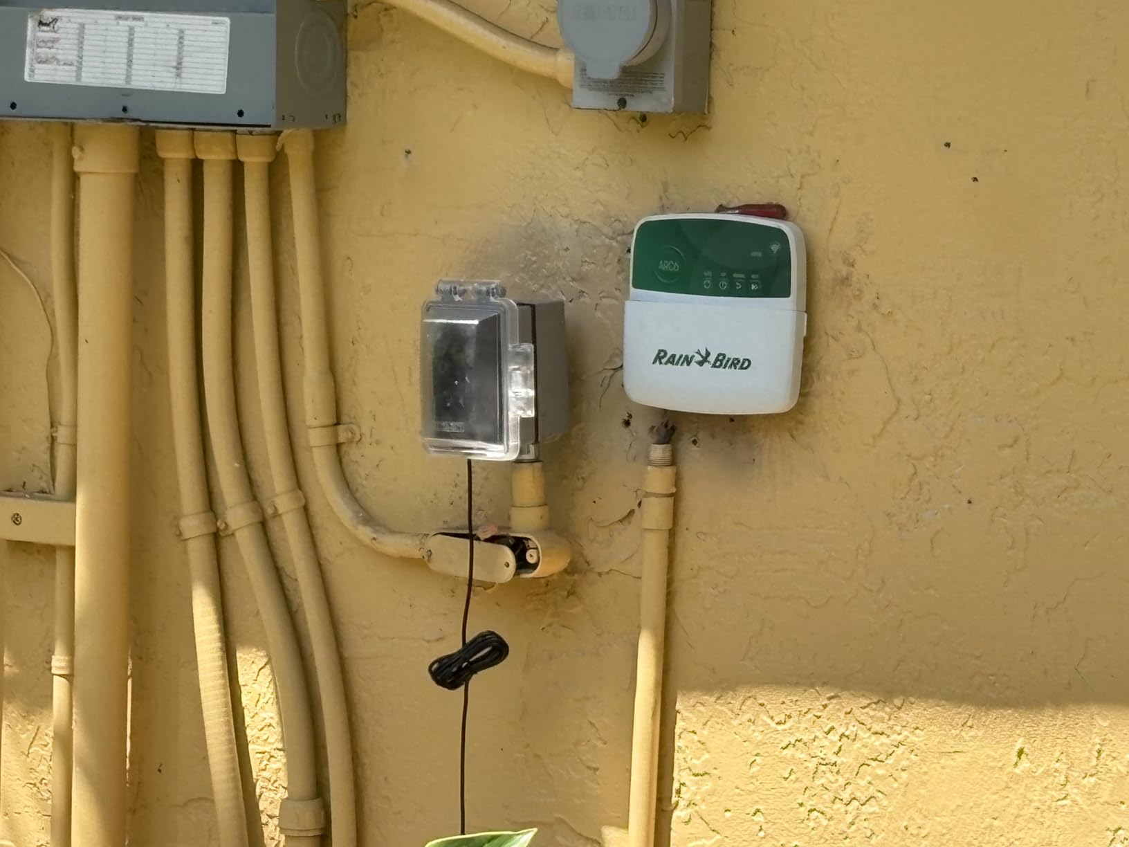 Rain Bird ARC6 Irrigation Controller, Smart WiFi, Indoor, 6-Station customer photo 1