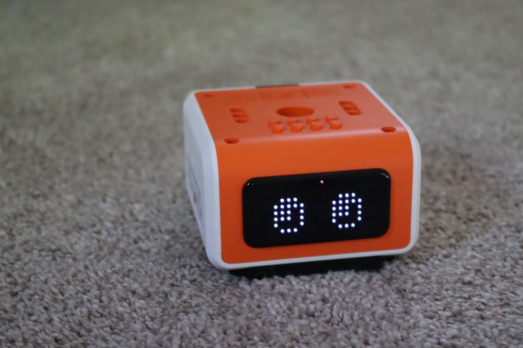 VinciBot Coding Robot for Kids 8-12, Scratch & Python STEM Toy | Programmable Robot with AI Functions, Coding Kit for Boys & Girls Ages 8+, Learn Scratch & Python, STEM Robotics Education customer photo 2