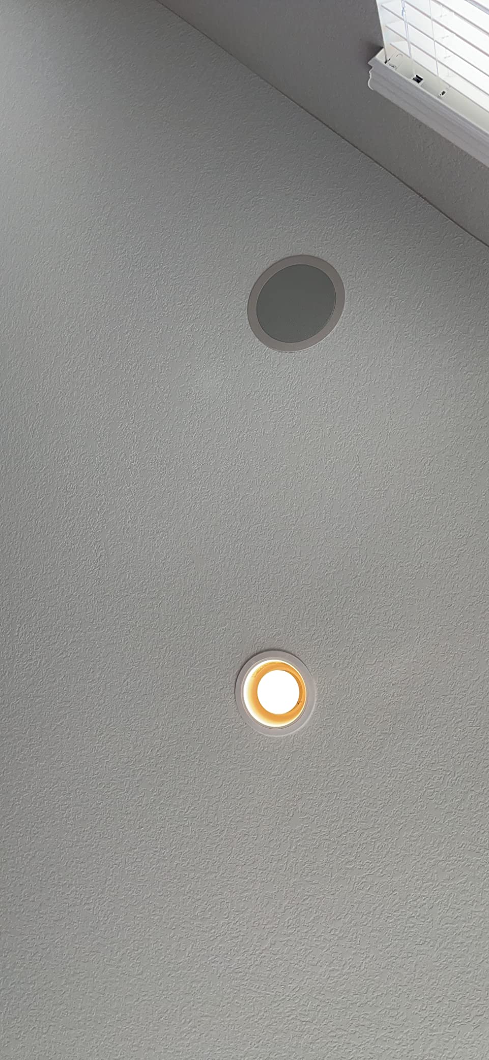 Klipsch R-1650-C In-Ceiling Speaker - White (2-Pack) customer photo 2