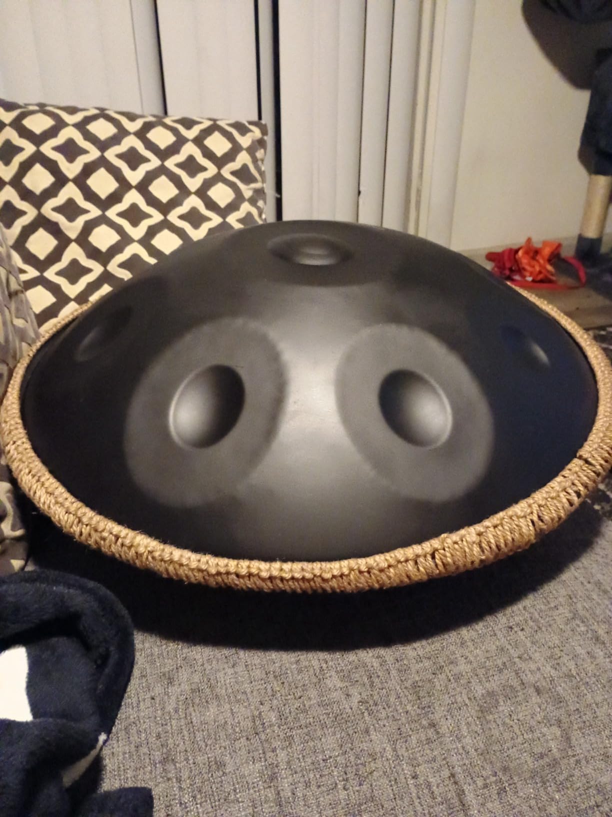 Handpan Drum 22 Inches D Minor Kurd, 432Hz 10 Notes Hand Drum Instrument, Premium Steel Drum, Handpan Instrument for Adults (Gold) customer photo 1