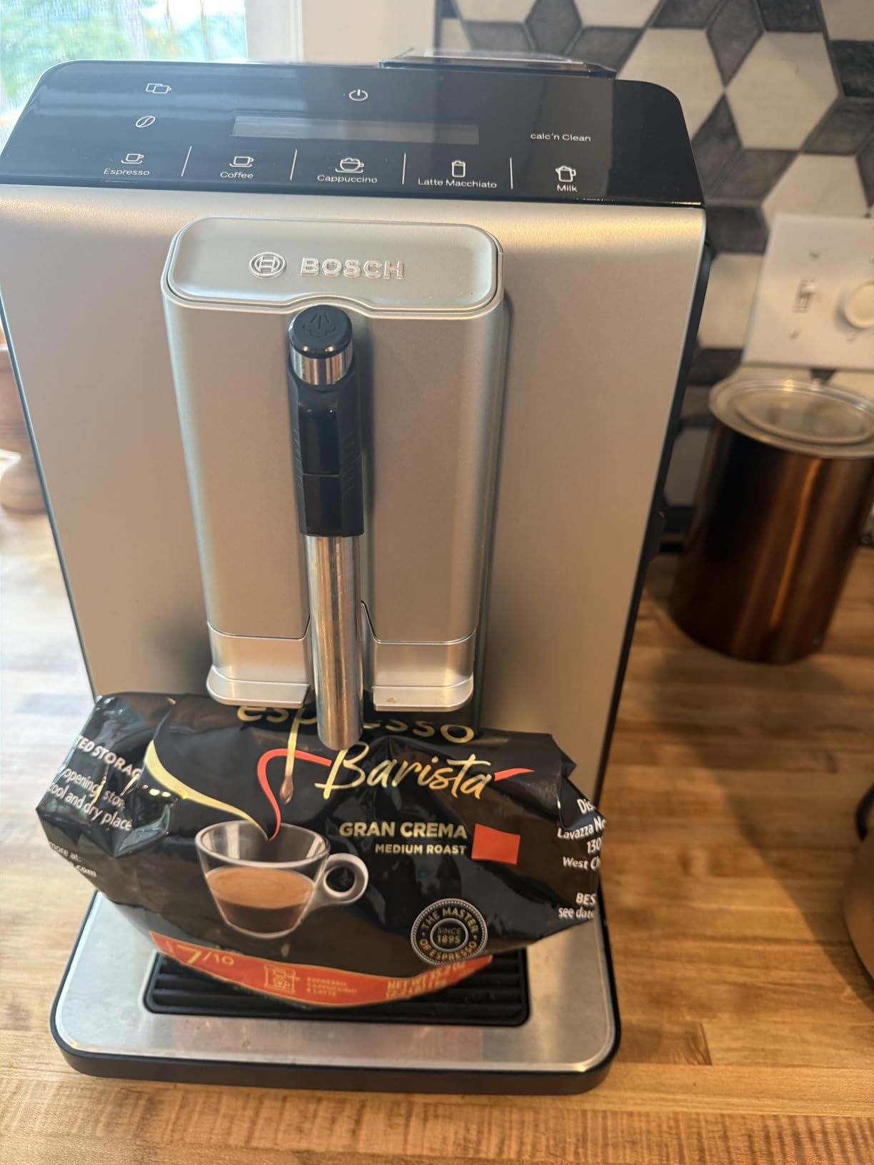 Bosch 300 Series Fully Automatic Espresso Machine with Grinder and Steam Wand | Double Cup, Large Bean Capacity, Easy Clean Maintenance, One-Touch Drinks customer photo 1