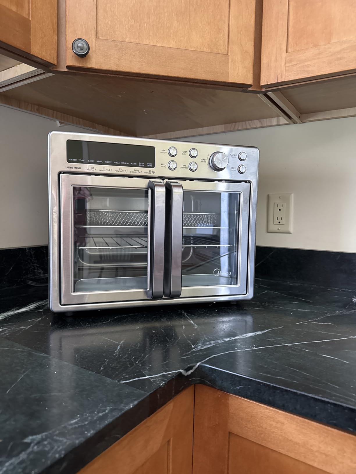 Midea Flexify Classic French Door Toaster Oven Air Fryer Combo, 26.4 QT | 10-in-1 Large Capacity, 26.4 QT Countertop Oven, 25% Faster Cooking and 90% Less Oil, Stainless Steel customer photo 2