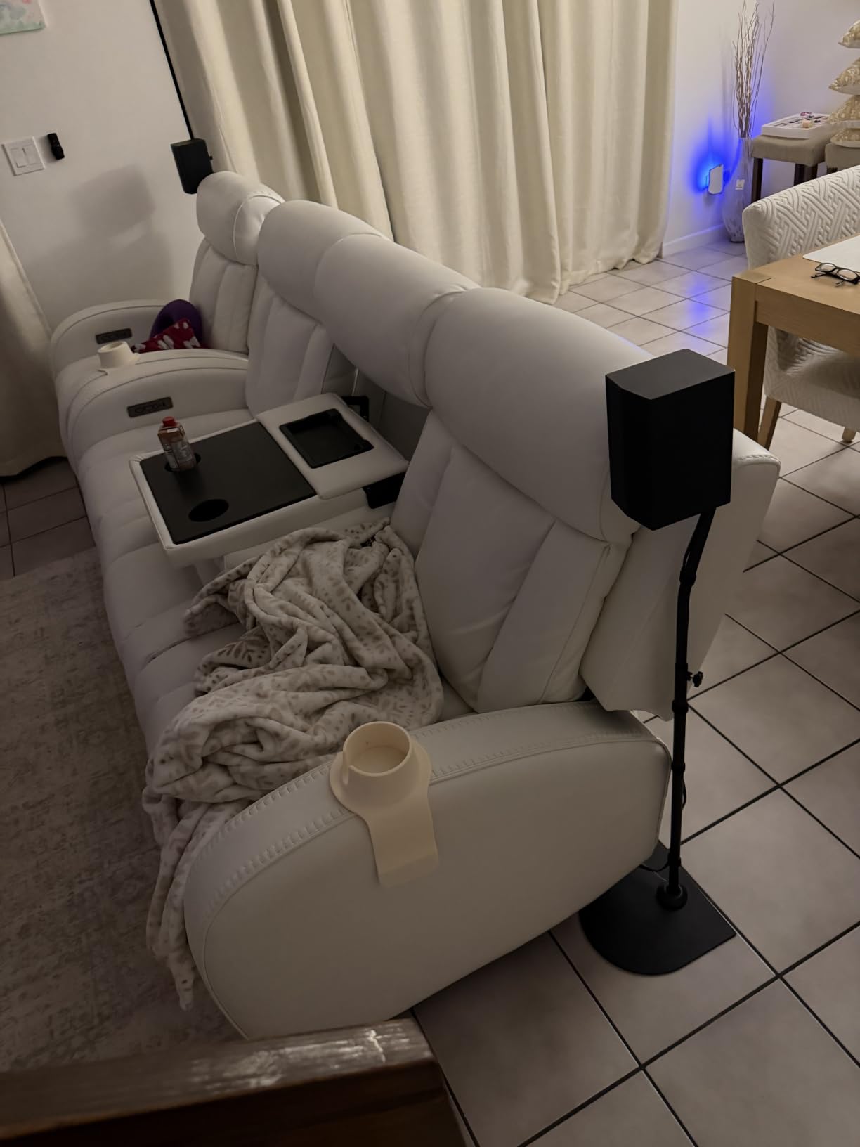 LG S40TR 4.1 ch. Home Theater Soundbar with Rear Surround Speakers and Wireless Subwoofer, Wow Interface, Dolby Audio, AI Sound Pro, Amazon Exclusive customer photo 2