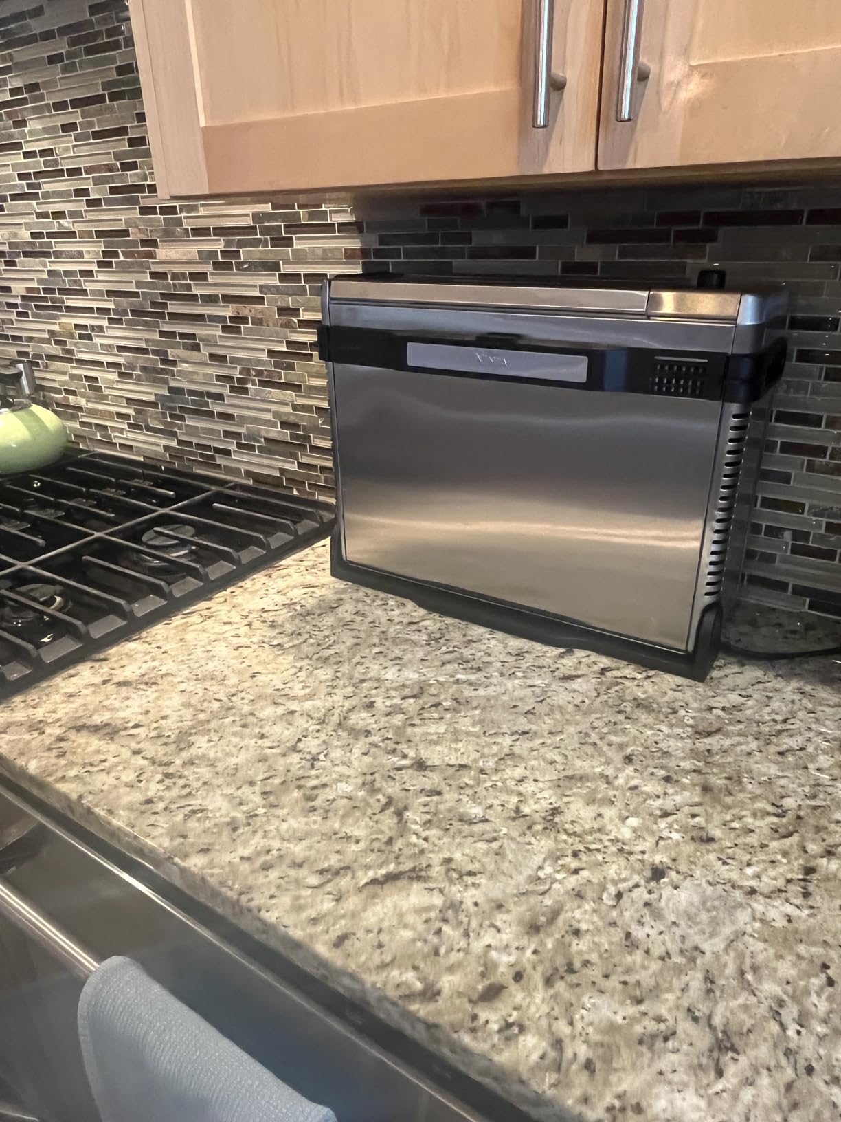 Ninja Flip Toaster Oven & Air Fryer, 8-in-1, Stainless Steel, SP151 | Air fry, bake, broil, toast, bagel, dehydrate, reheat, 1800W, Flip up & away, XL capacity customer photo 1