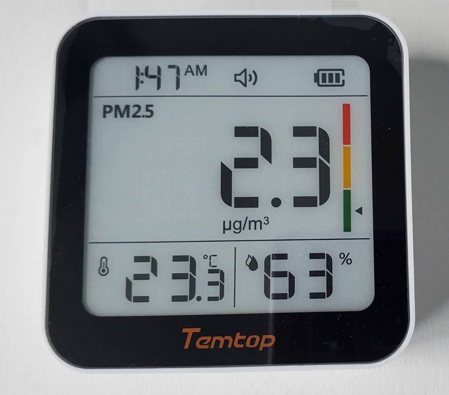 Temtop M10+ 6-in-1 CO2 Meter & Indoor Air Quality Monitor | PM2.5, TVOC, AQI, E-Ink Display, 60-Day Battery, App Temperature & Humidity for Home Bedroom Office customer photo 1