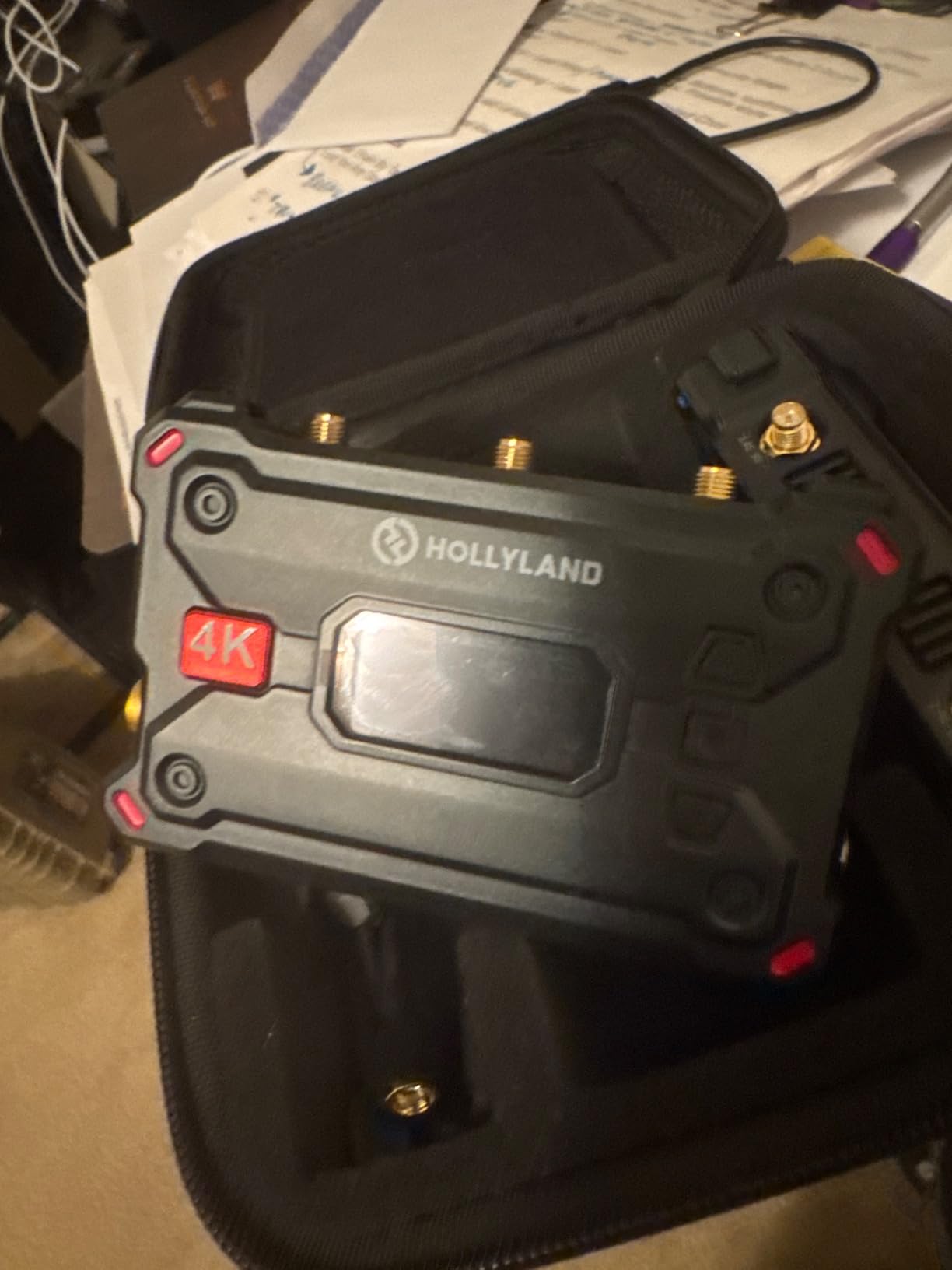 Hollyland Pyro S Wireless Video Transmitter and Receiver HDMI SDI 4K30/1080p60 1300ft Los Range 50ms Latency Up to 4 Receiver, Auto Dual-Band Hopping (ADH), Smart Channel Scan, Live Stream (1TX+1RX) customer photo 1