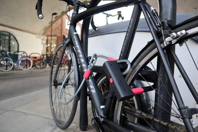 Seatylock Mason Bike U Lock - Patented Heavy Duty Anti Theft Diamond Secure ULock - Ultra Security Bicycle Safety Tool with Keys for City Electric or Mountain Bikes and Scooters customer photo 2