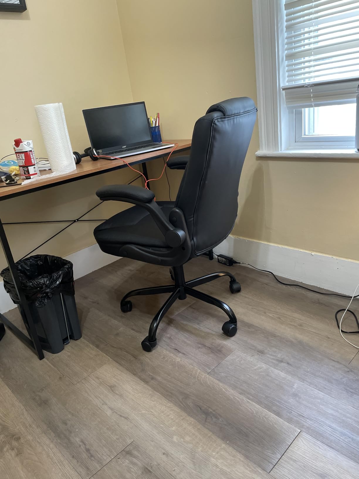 Leather Office Chair, PU Home Computer Desk Chairs with Ergonomic Back Support, 360°Swivel Free, Small Gaming Chair with Wheels and Adjustable Armrests, for Short People Use, Black customer photo 2