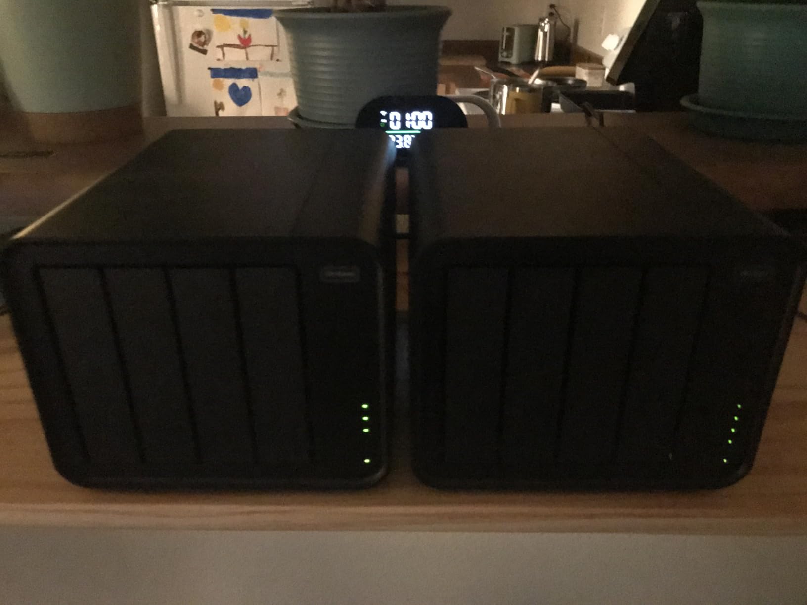 TERRAMASTER D8 Hybrid HDD NVMe Enclosure 4 HDD + 4 NVMe SSD (Diskless) | USB 3.2 Gen 2 10Gbps Type C, USB Storage, Exclusive 4+4 Hybrid Disk Array (Diskless) customer photo 1