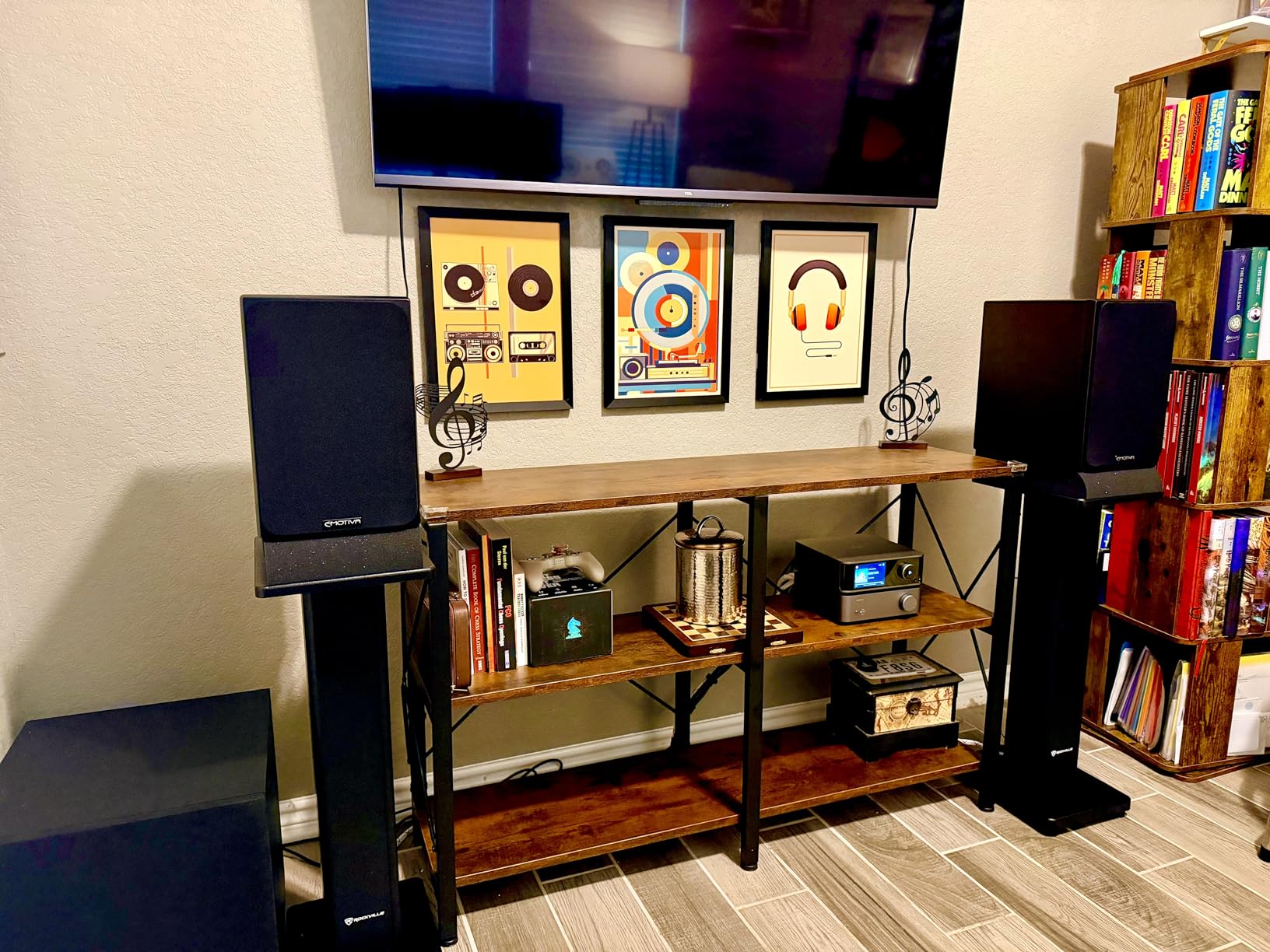 WiiM Ultra Hi-Res Music Streamer with Touchscreen & ESS DAC, Space Gray customer photo 2
