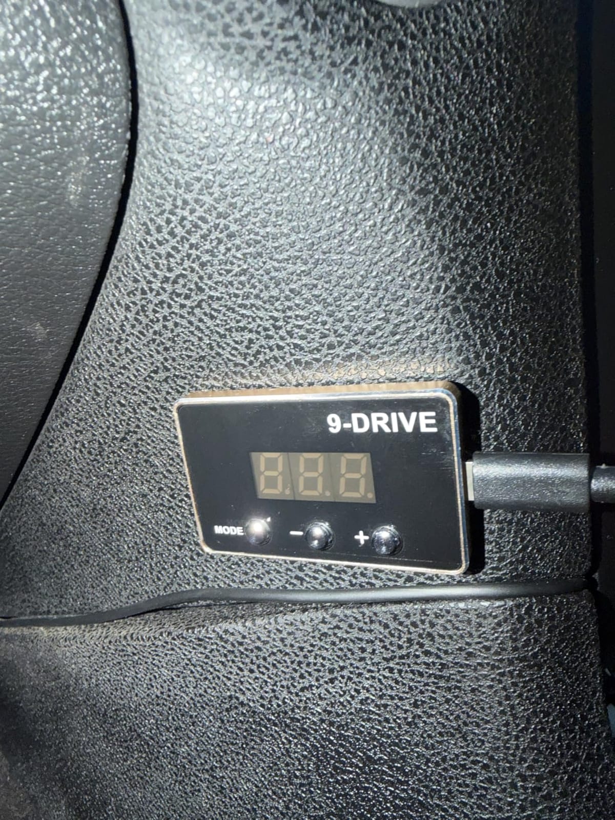 9 Drive 9-Mode Electronic Throttle Response Controller 807 | Smart Electronic Racing Accelerator Compatible with Dodge Charger Durango Jeep Commander Cherokee Wrangler JK Chrysler RAM customer photo 2