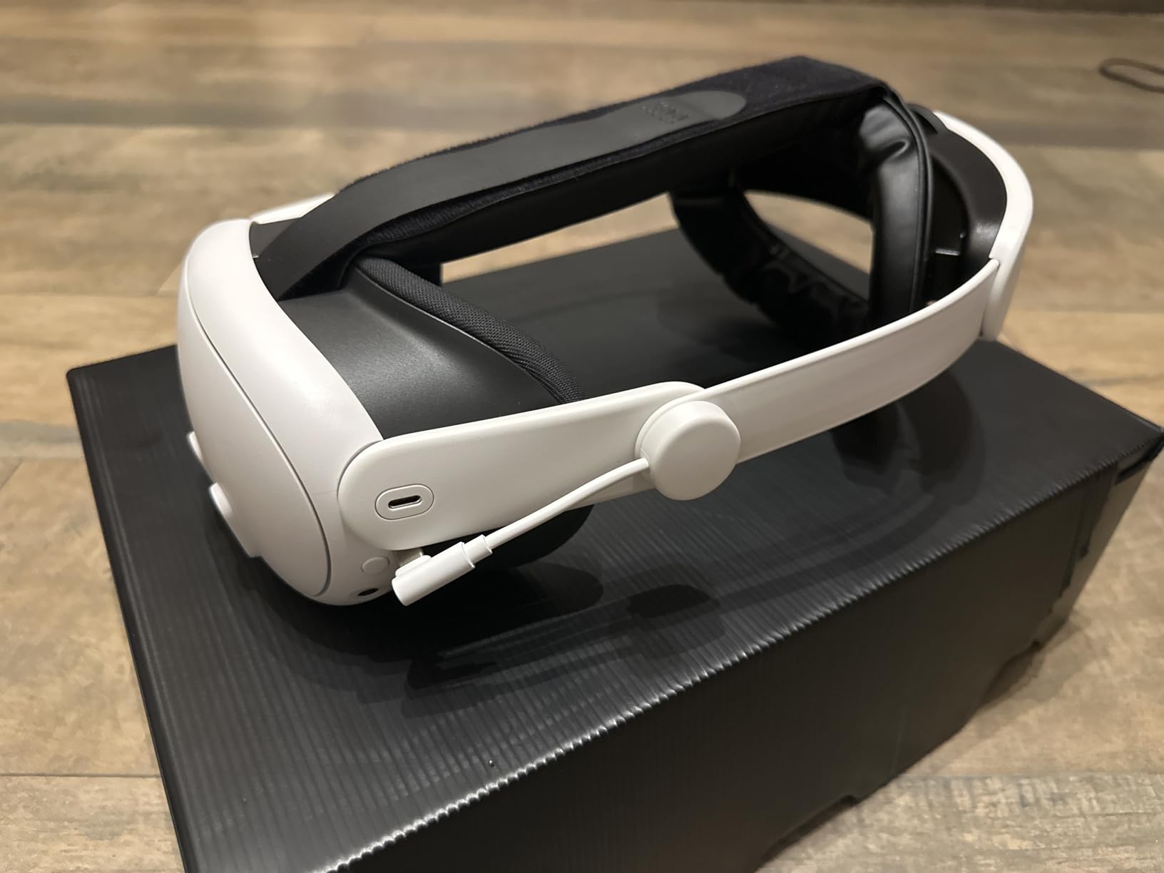 KIWI design K4 Boost Battery Head Strap for Meta Quest 3/3S, Adjustable VR Headband Accessories with Dual Charge customer photo 1