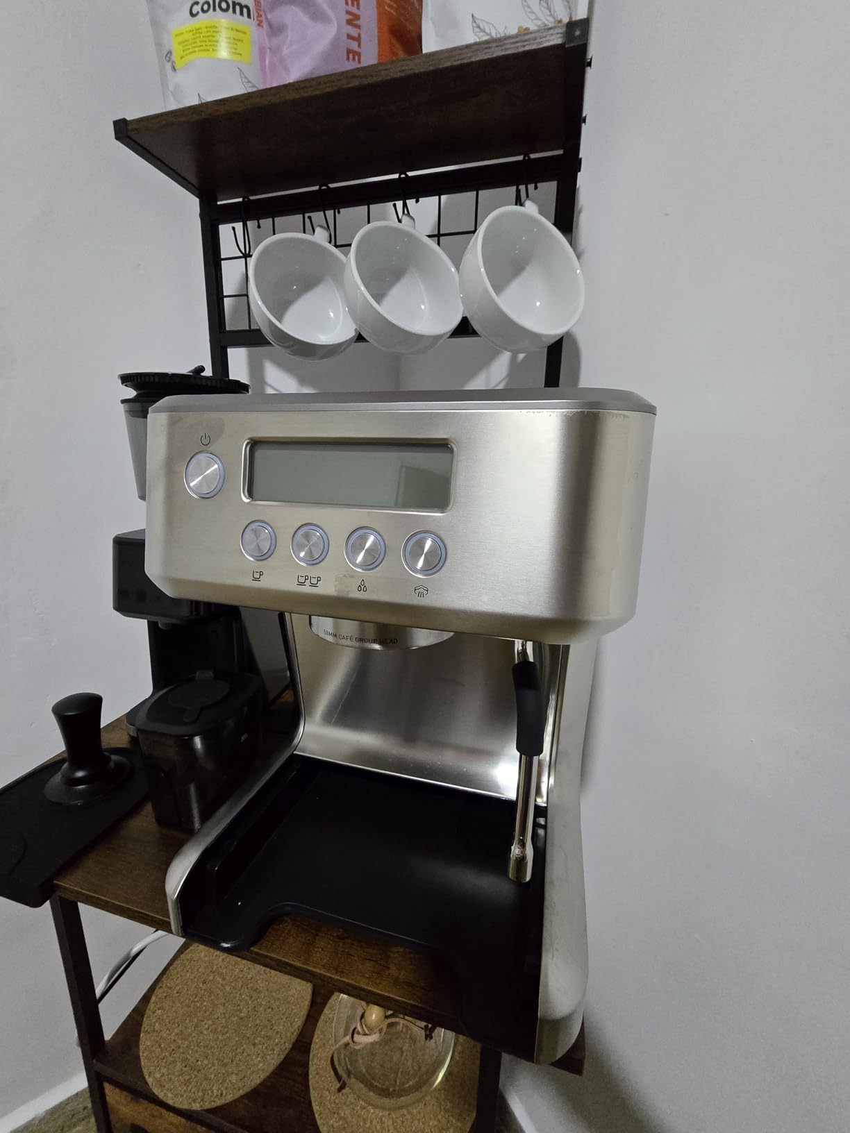 CASABREWS Ultra Espresso Machine, Barista Espresso Maker with Steam Wand, LCD Display, Custom Brew Temp, 20-Bar Italian Pump, 73oz Removable Tank customer photo 1