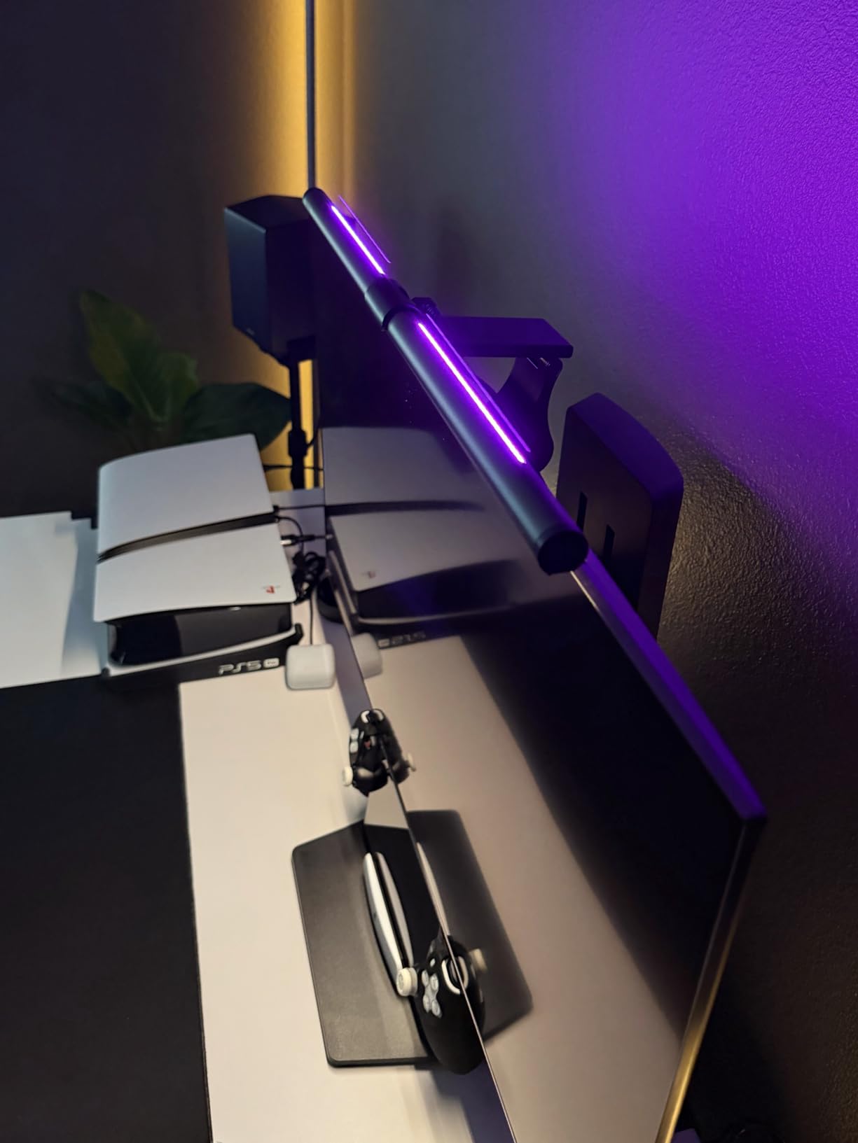 Quntis RGB Pro+ Monitor Light Bar with Remote, Flat Curved & Ultrawide Fits | 15 Modes Gaming Backlight, Ra95 Eye-Care No-Glare Front Light, 4 Colors & Brightness Dimmable, Home Office Gaming, 20