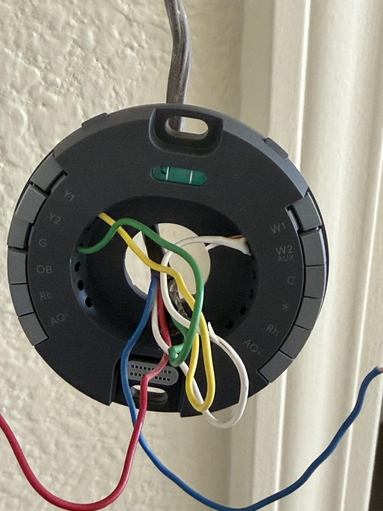 Google Nest Learning Thermostat (4th gen) + Nest Temperature Sensor (2nd gen) - Silver customer photo 2