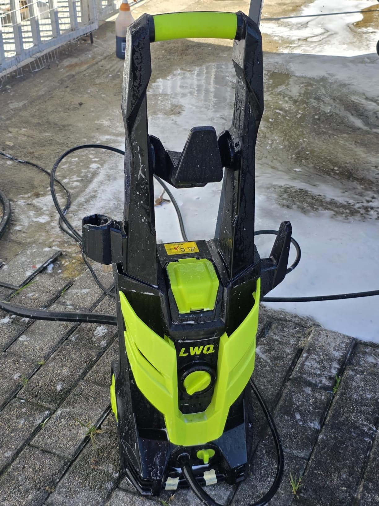 Pressure Washer, Portable Power Washer, 4 Quick Connect Nozzles, High Pressure Cleaning Machine for Car Fence Driveway Patio Washing and More customer photo 2