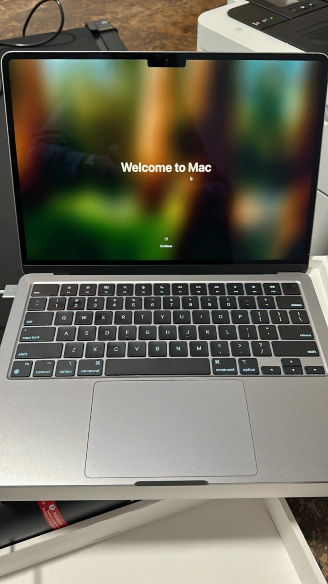 Apple 2024 MacBook Air with M3 chip, 13-inch, 16GB RAM, 512GB SSD Storage Space Gray (Renewed) customer photo 1