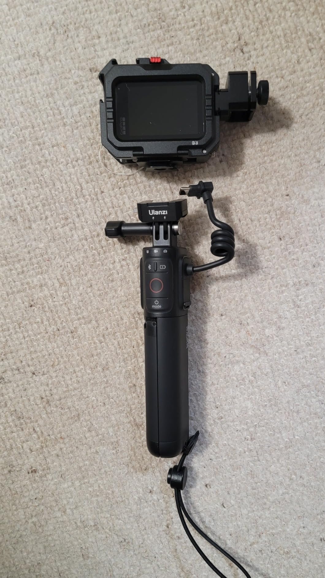 AOCHUAN Smart G1 Gimbal Stabilizer for Sport Camera, 3-Axis Handheld Stabilizer for GoPro Hero 12/11/10/9/8, w/Built-in 19cm Extension Rod for Action Camera Video Recording customer photo 1