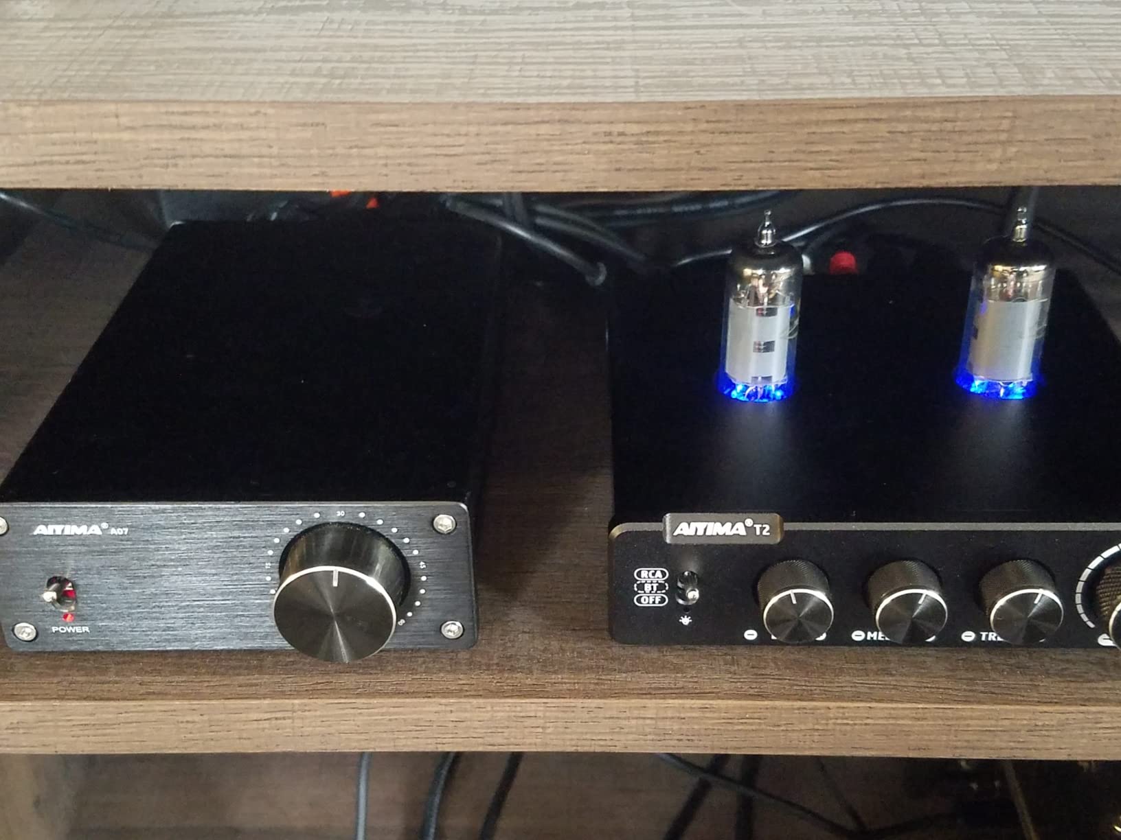 AIYIMA T1 PRO Vacuum Tube Preamplifier Bluetooth 5.1 with Treble Bass | 12V Trigger/RCA Out | Swappable Op-Amp & Tubes | Home Audio Pre-amp for 2.0/2.1 A07 MAX Stereo Amplifiers & Bookshelf Speaker customer photo 1
